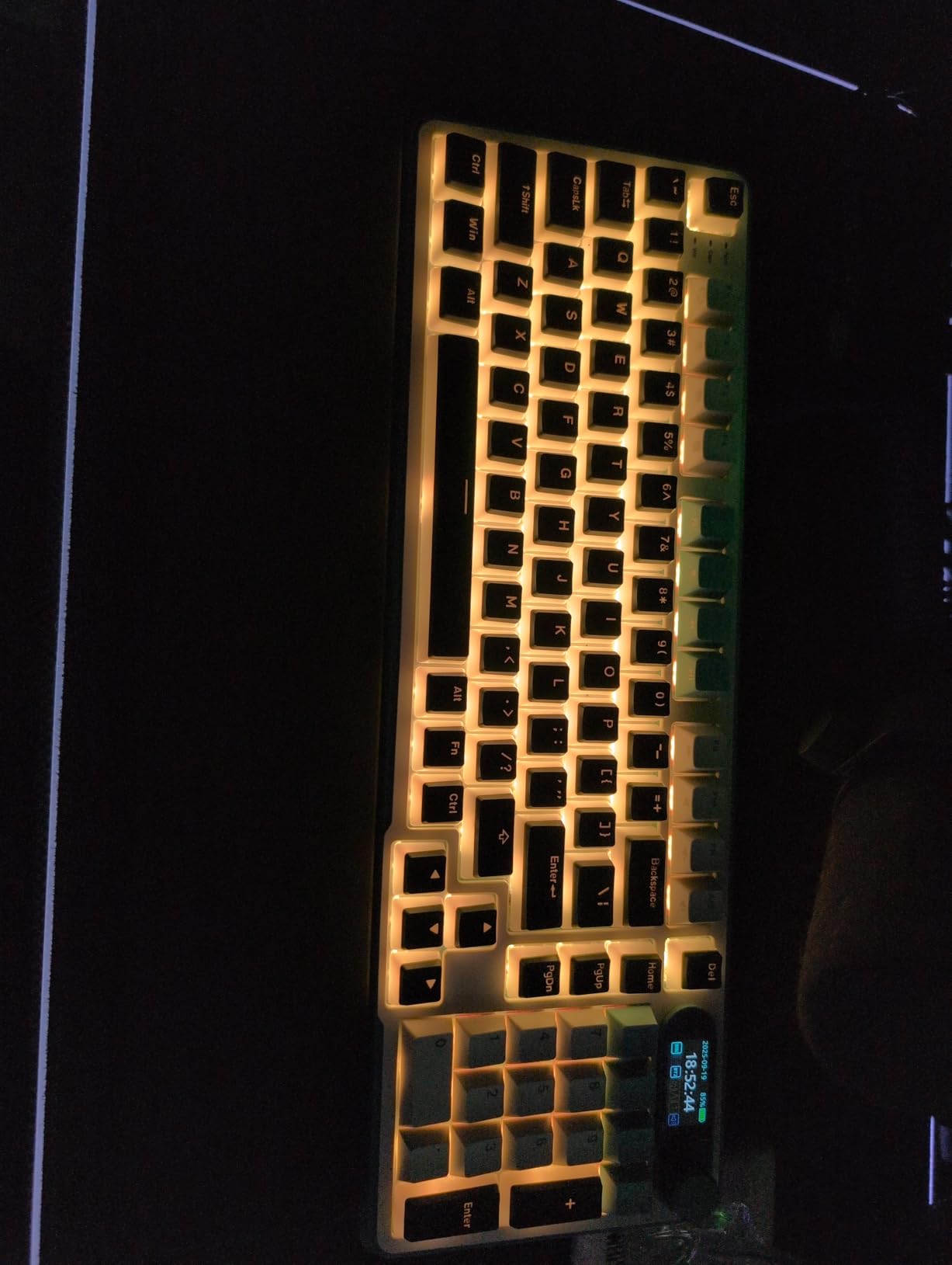 RK ROYAL KLUDGE S98 Wireless Mechanical Keyboard w/Smart Display & Knob | 96% Top Mount RGB Gaming Keyboard BT/2.4G/USB-C, 5-Layer Noise Dampening, Creamy Sound Pre-lubed Switch, Hot Swap, 98 Keys customer photo 1