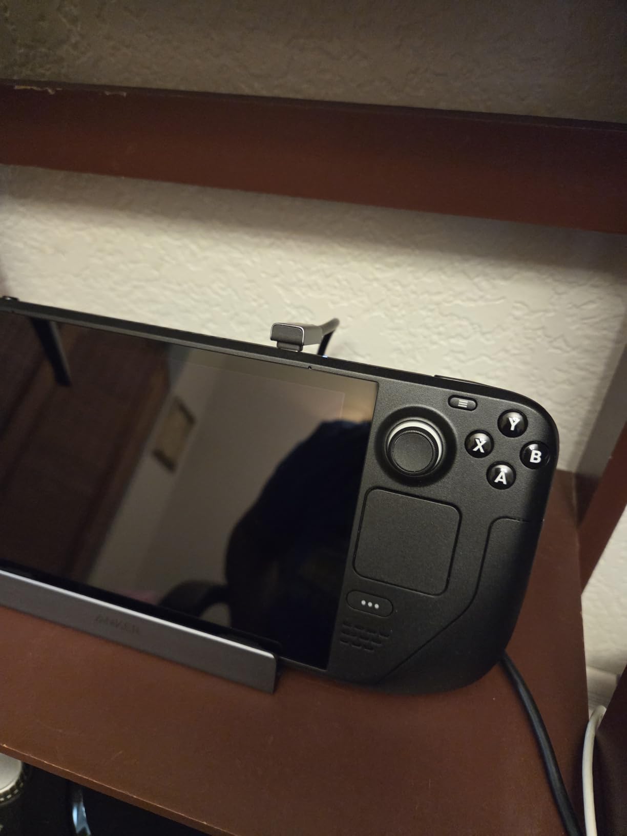 Anker Steam Deck Dock, 6-in-1 4K@60Hz HDMI Docking Station for Steam Deck | 4K HDMI, 1Gbps Ethernet, 2 USB-A, USB-C Port, Fast Charging, for Steam Deck (OLED)/ROG Ally/Legion Go (Not for Rog Ally X) customer photo 2