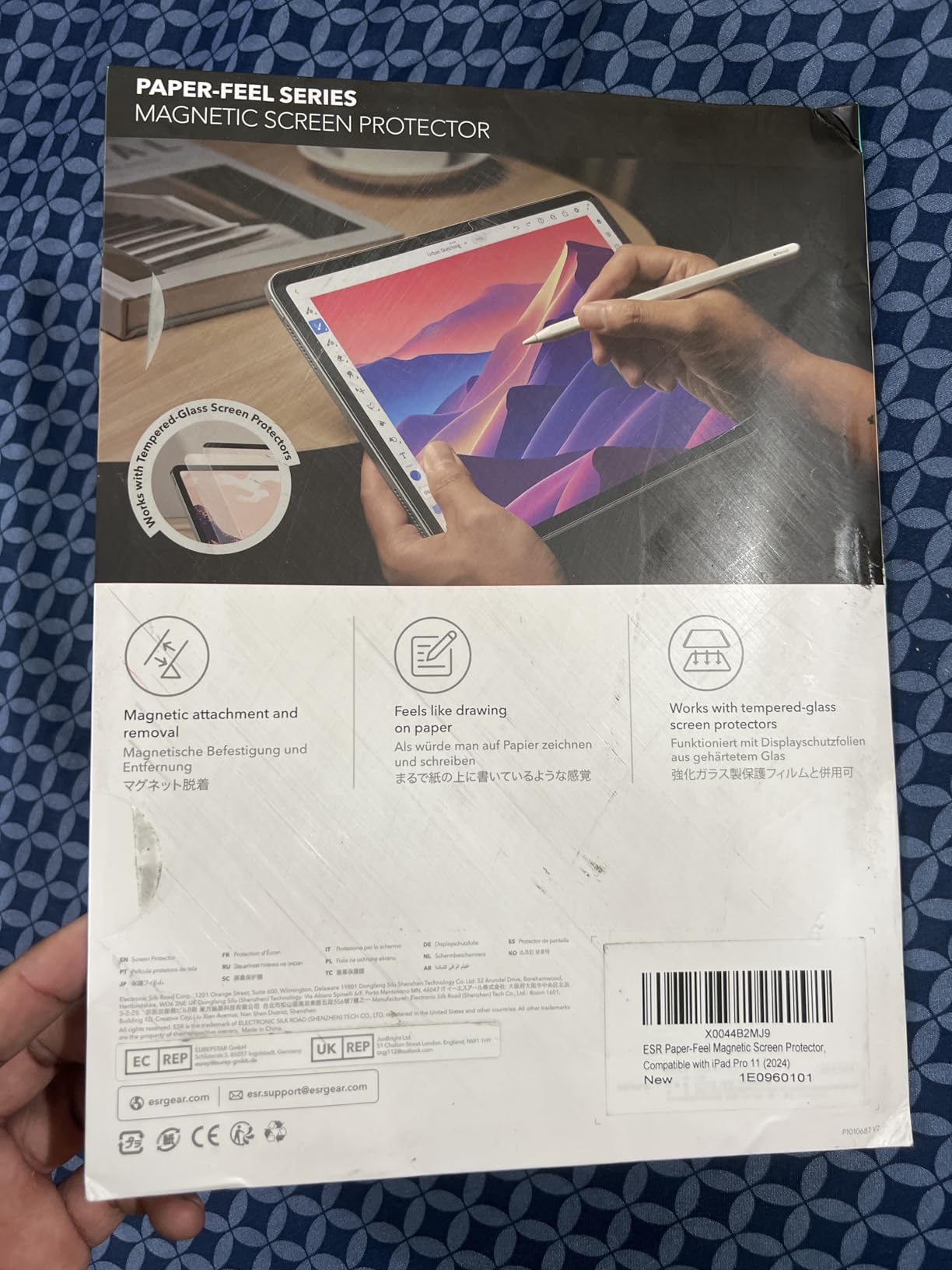 ESR Paper-Feel Magnetic Screen Protector for iPad Pro 11-in M5/M4 | 2025/2024, Write and Draw Like on Paper, Detachable, Compatible with Tempered Film, Matte, Anti-Glare customer photo 2