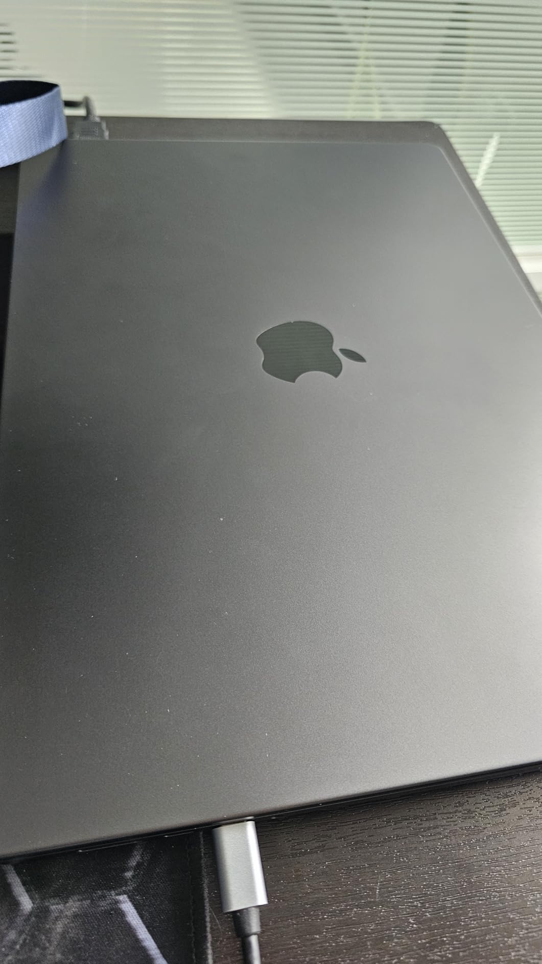 Apple 2023 MacBook Pro with Apple M3 Pro chip, 16-inch, 36GB RAM, 512GB SSD Storage, Space Black (Renewed) customer photo 2