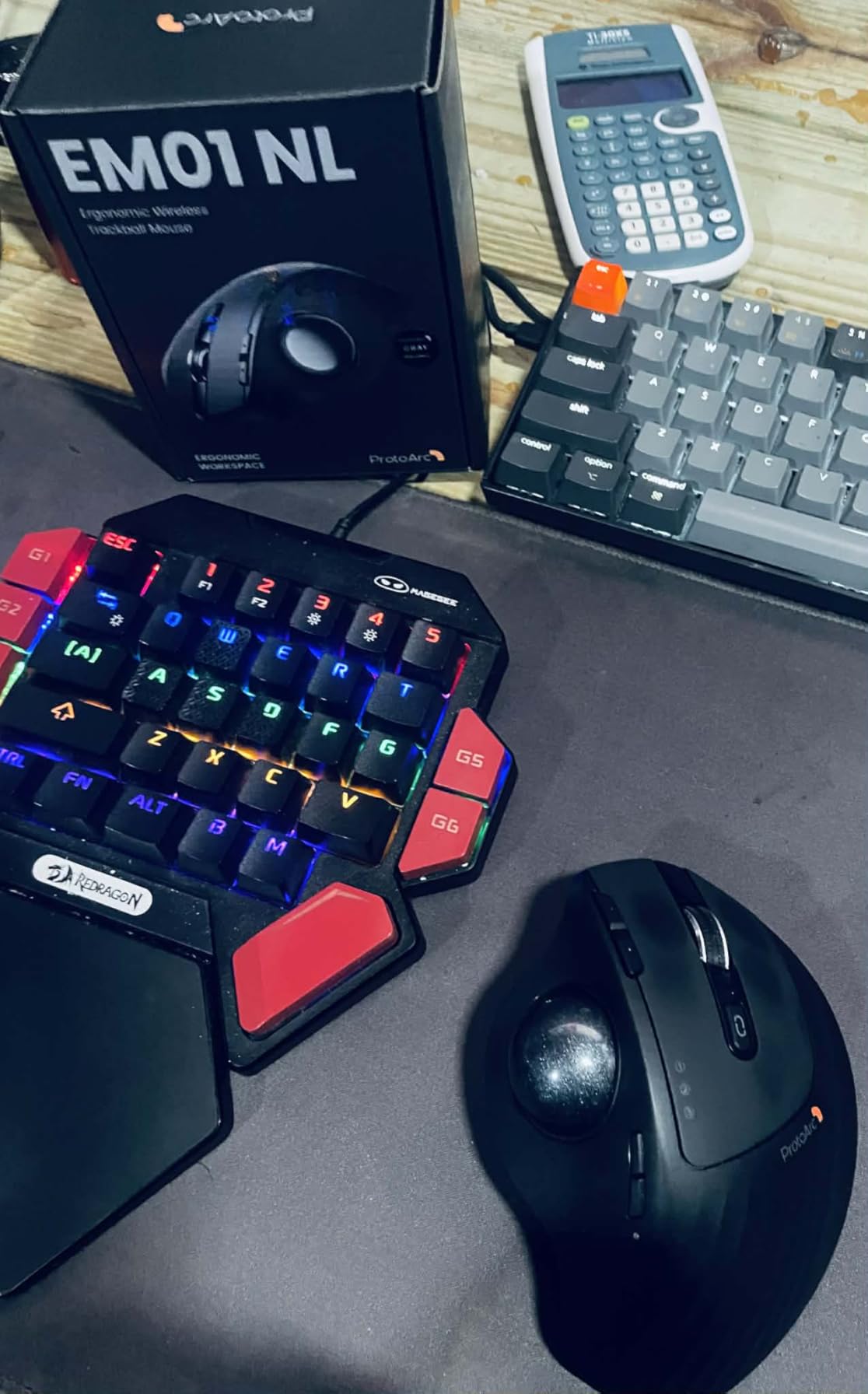 ProtoArc EM01 NL Wireless Trackball Mouse, Rechargeable Thumb Control, Gray | 0/20 Adjustable Angle to Reduce Fatigue, Triple-Device Bluetooth & 2.4G USB-A for Office Use, Silent Click, Easy to Clean customer photo 2