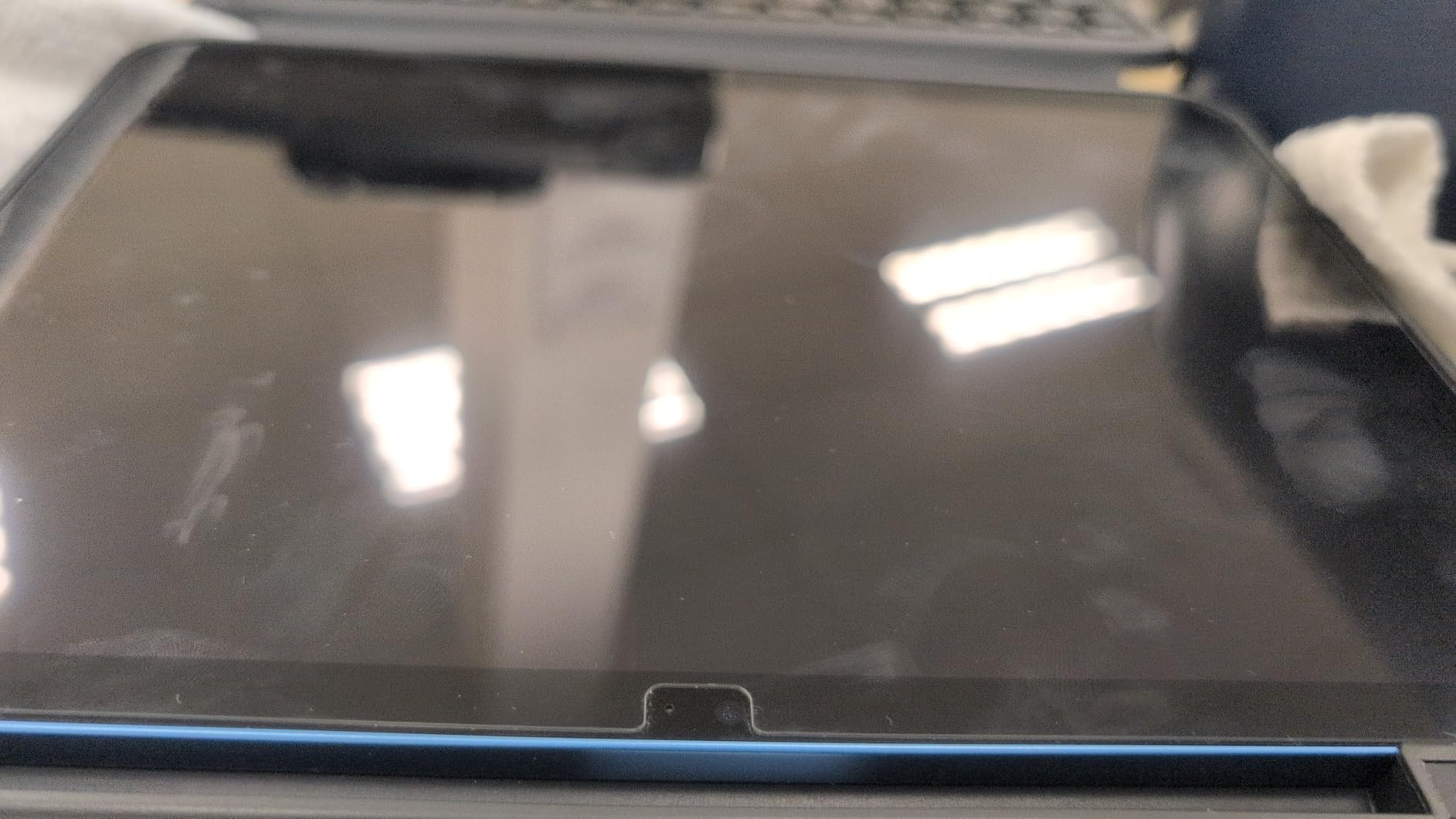 SPARIN Screen Protector for iPad Pro 11 Inch 2025/2024 M5 M4 (6th/5th Gen) | 2 Pack, Installation Frame, Tempered Glass for iPad Pro 11, Scratch Resistant, Case Friendly, Apple Pencil Pro Compatible customer photo 2