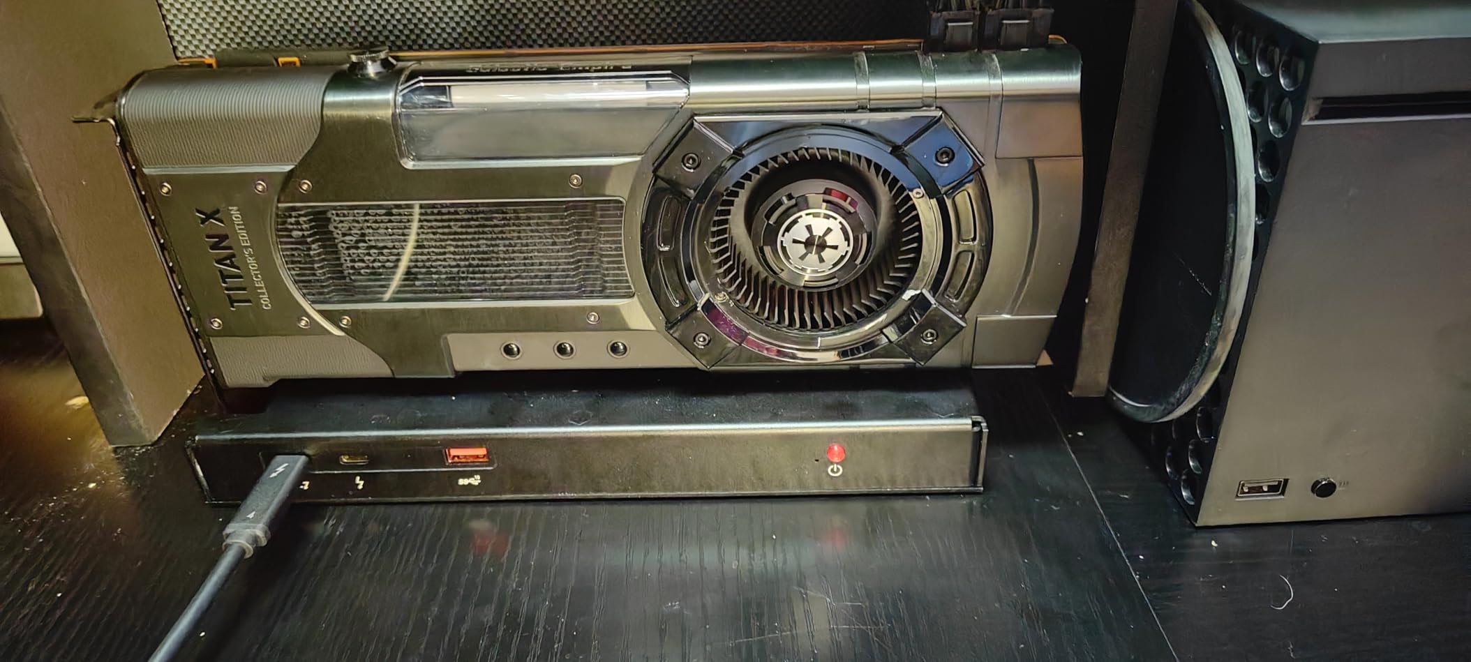 Mini eGPU Enclosure Compatible with Thunderbolt 3/4, USB4 40Gbps External GPU Dock Station, Compatible with NVIDIA/AMD PCIe, PD 85W Charging Support, Daisy Chain, DC/ATX/SFX Support customer photo 2
