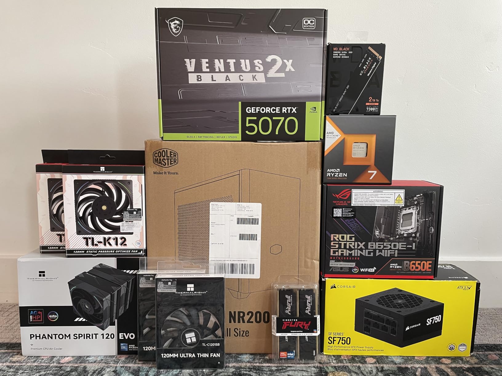 CORSAIR SF750 (2024) Small ATX 3.1 PCIe 5.1 750W Power Supply - Low-Noise, Fully Modular, 80 PLUS Platinum, Zero RPM Mode, SFX-to-ATX Bracket Included customer photo 1