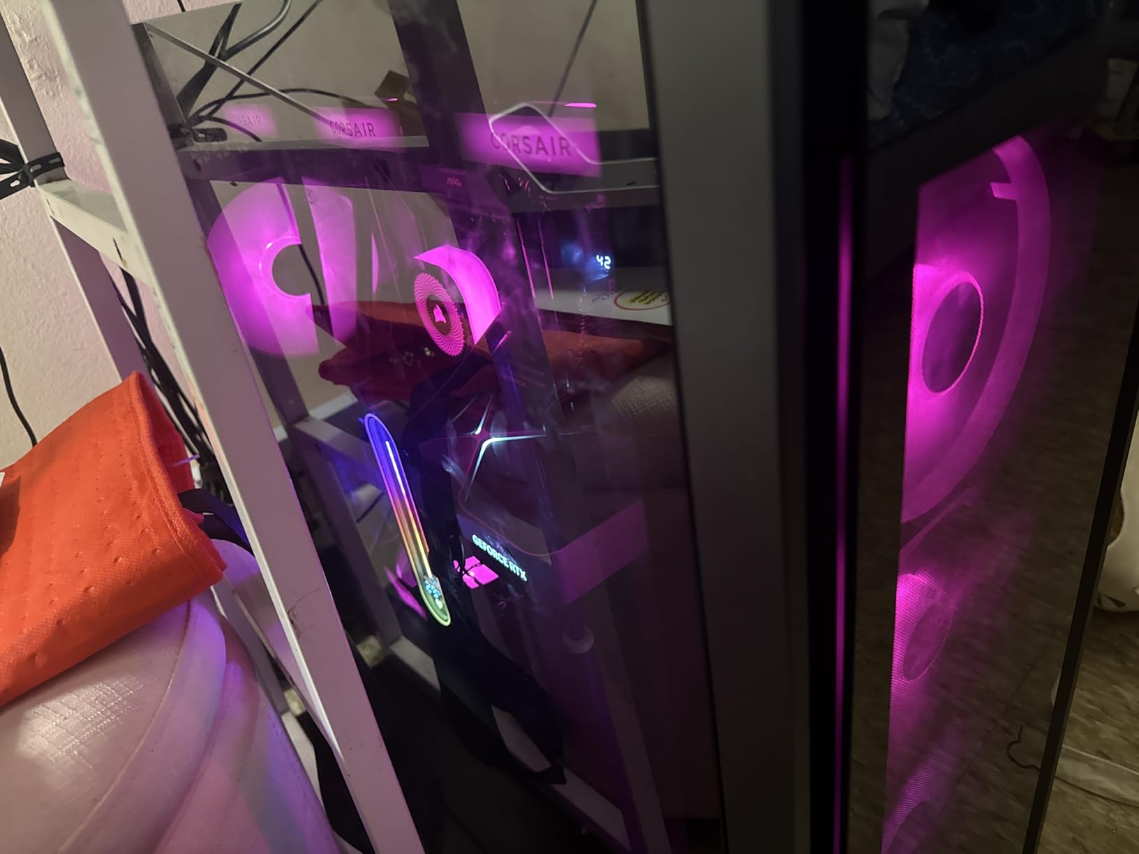 CORSAIR iCUE Link Titan 360 RX RGB Liquid CPU Cooler - 360mm AIO - Low-Noise - FlowDrive Cooling Engine - Intel LGA 1851/1700, AMD AM5/AM4 - 3X RX120 RGB Fans - iCUE Link System Hub Included - Black customer photo 2