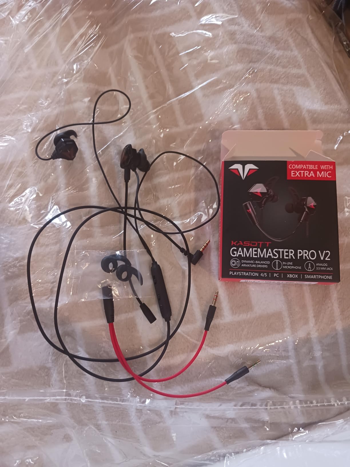 KASOTT Battle Buds Pro in-Ear Gaming Headset with Dual Microphone, Mute and Volume Control, Wired Earphones for Mobile Gaming, Nintendo Switch, Xbox One, PS, PC (Black) customer photo 1