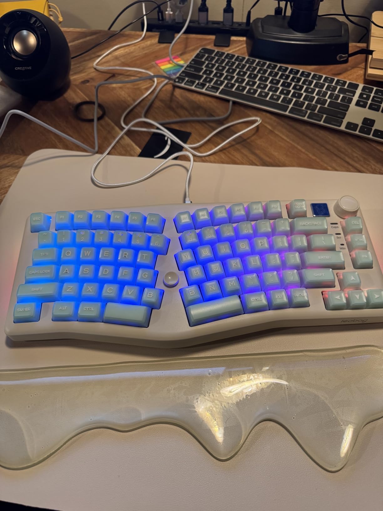 LEOBOG A75 Alice Ergonomic Wireless Mechanical Keyboard with Joystick Knob, 75% Ergonomic Split Layout, Tri-Mode, Multifunction Knob, RGB Backlight, Top Mount Structure, Hot Swappable Linear Switches customer photo 1