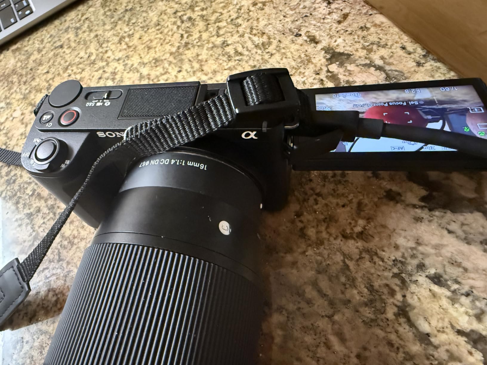 Sony ZV-E10 II APS-C Mirrorless Creator Camera Body Black | 26MP Aps-C Exmor R Sensor, Sony E-Mount, 4K Up to 60fps, 3 Articulating Touchscreen customer photo 1