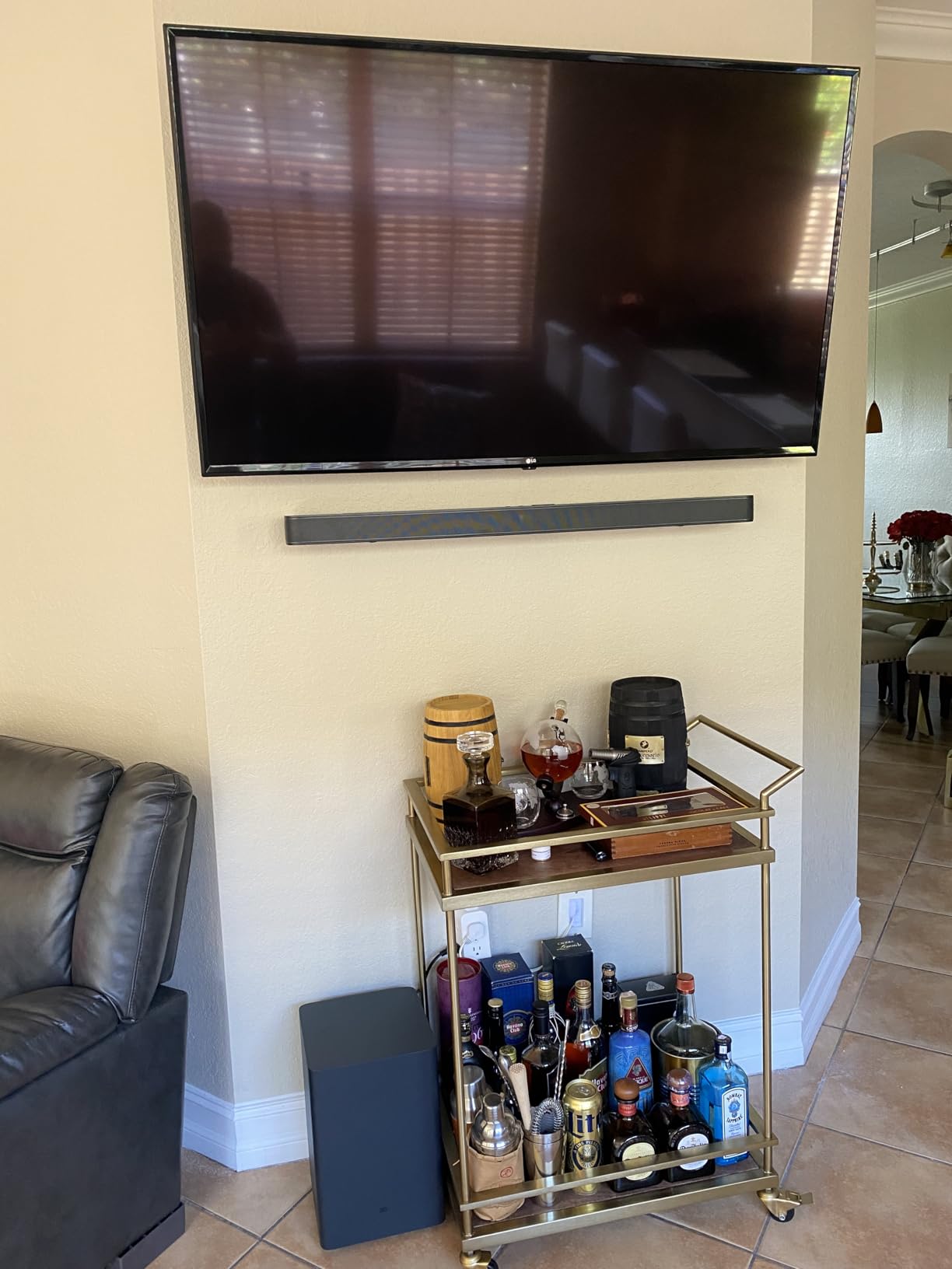 JBL BAR21DBMK2 Bar 2.1 Deep Bass MK2 Soundbar with 6.5 inch Wireless Subwoofer customer photo 1