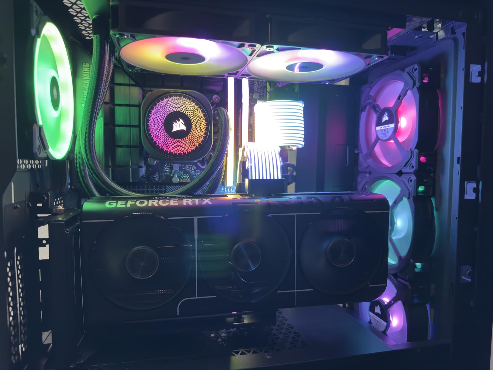 CORSAIR Nautilus 360 RS ARGB Liquid CPU Cooler - 360mm AIO - Low-Noise - Direct Motherboard Connection - Daisy-Chain - Intel LGA 1851/1700, AMD AM5/AM4 - 3X RS120 ARGB Fans Included - Black customer photo 2