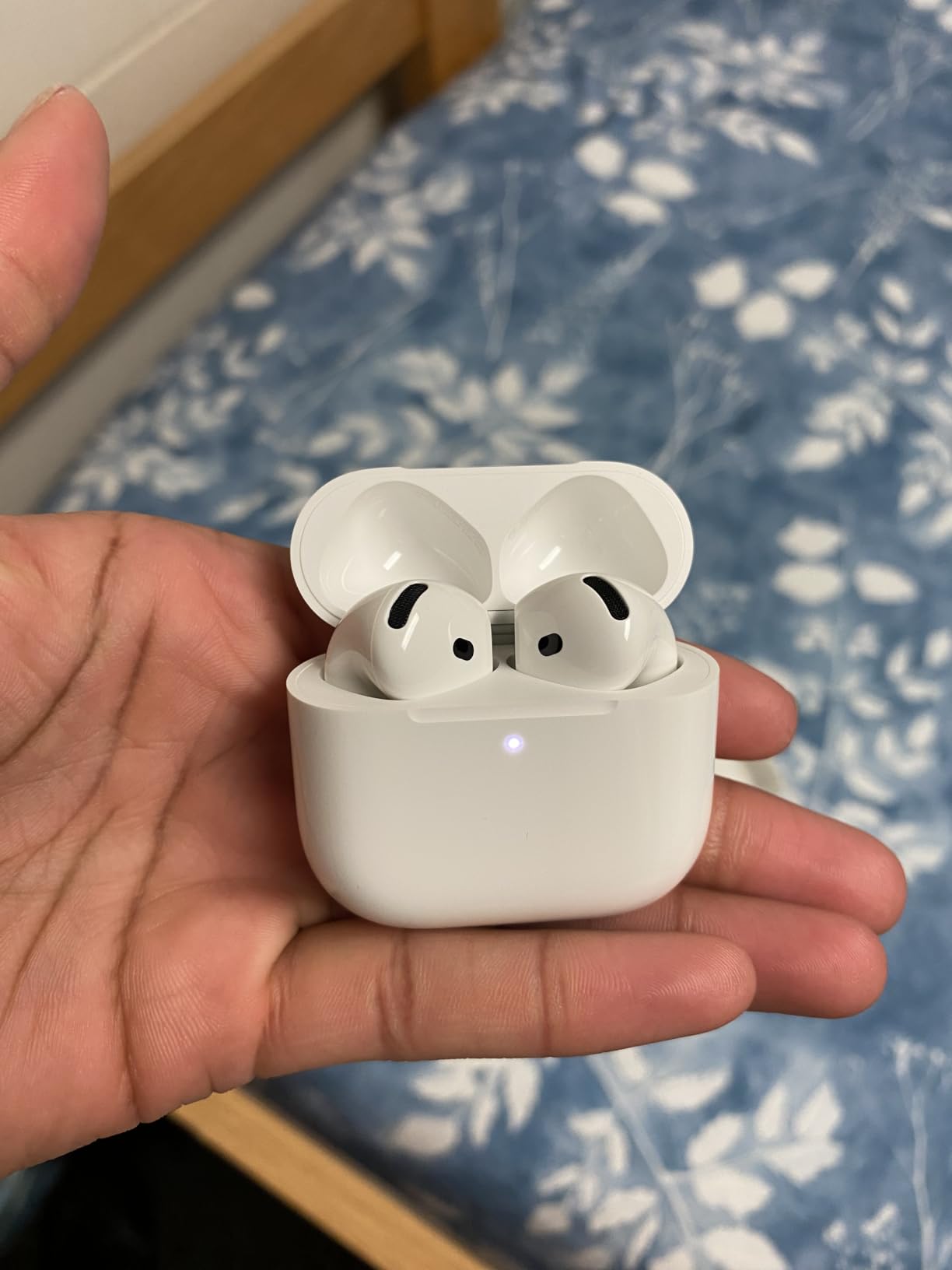 Apple AirPods 4 Wireless Earbuds with Active Noise Cancellation | Bluetooth Headphones, Transparency Mode, Personalized Spatial Audio, USB-C Charging Case, Wireless Charging, H2 Chip customer photo 2