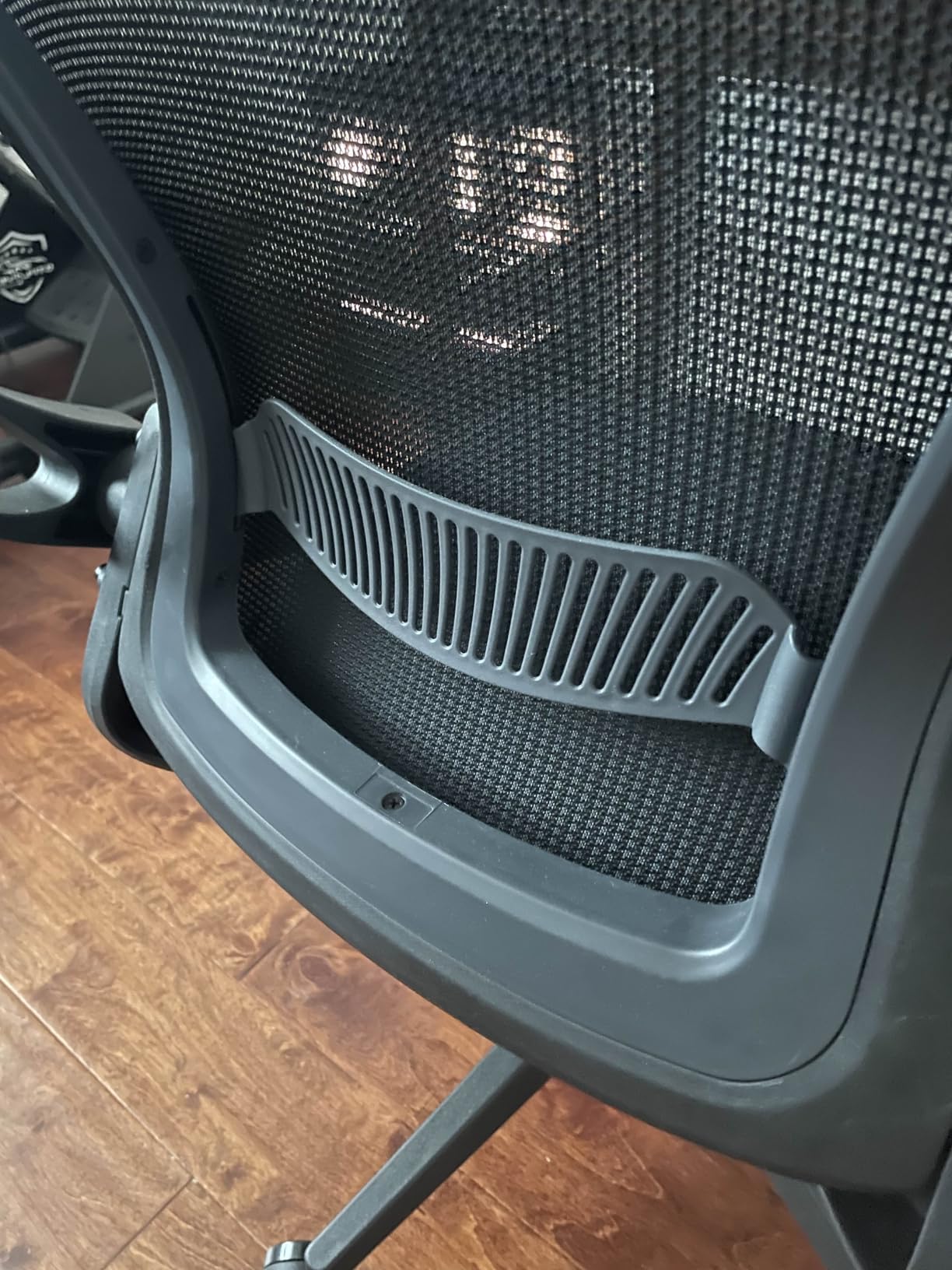 Tervo Model U - Folding Office Chair - Ergonomic Design for Small Spaces | Folding desk chair with breathable high-rebound mesh, flip-up arms and lumbar support for home office, study and gaming customer photo 2