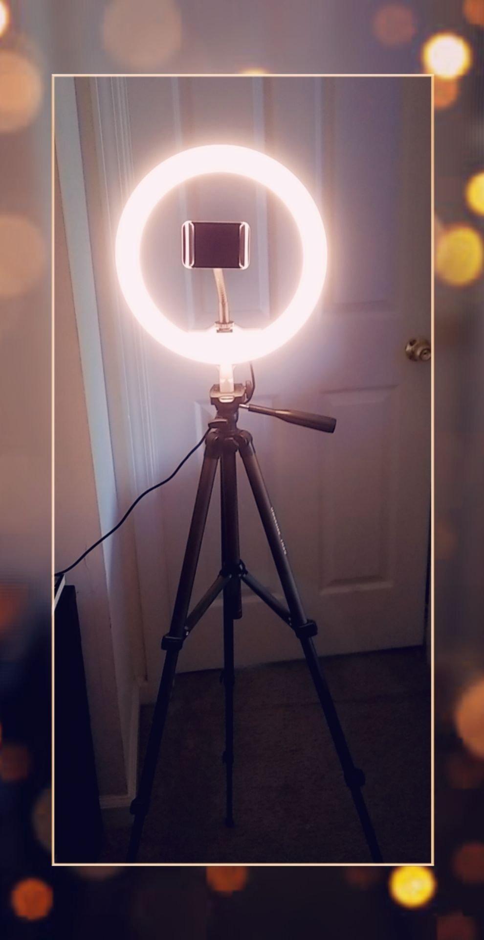 UBeesize 22'' Ring Light with 72'' Stand, 60W Large Ring Light with Phone Holder, Dimmable LED Light for Makeup Barber Stylist Tattoo YouTube TikTok Photography customer photo 1