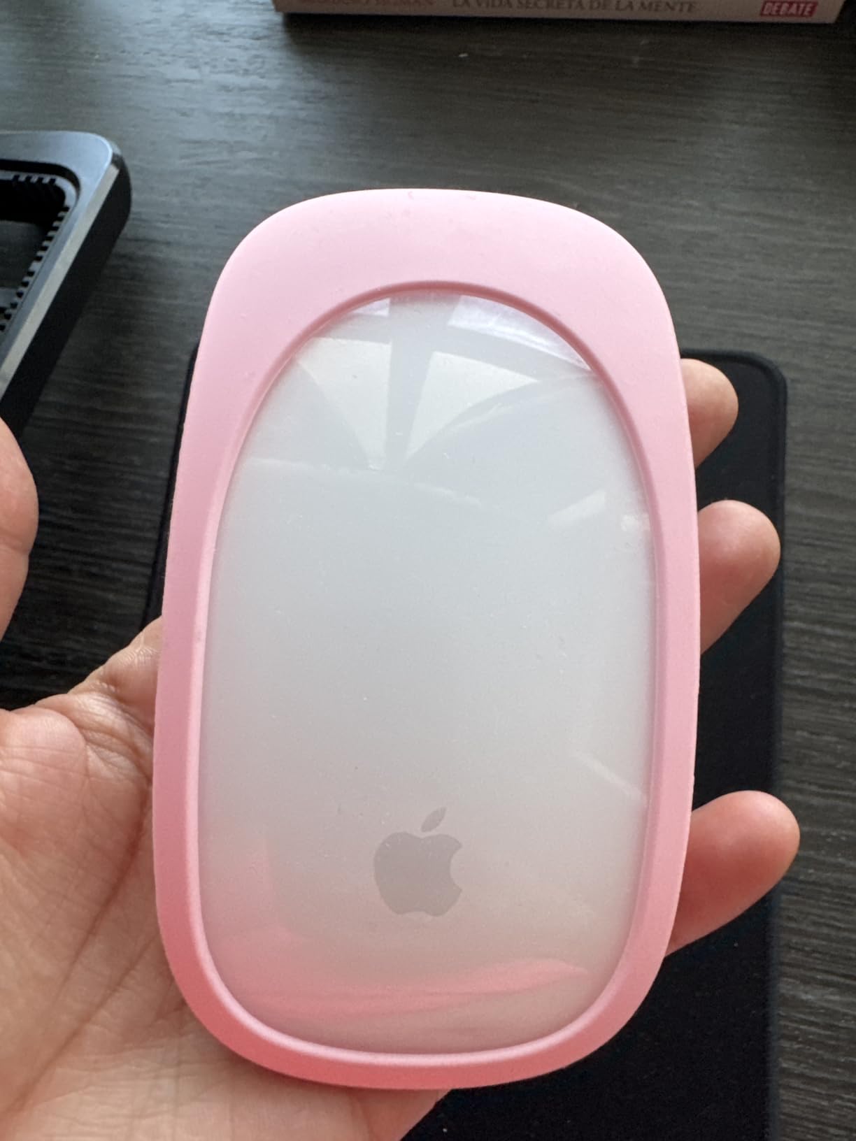 Apple Magic Mouse - White Multi-Touch Surface customer photo 2