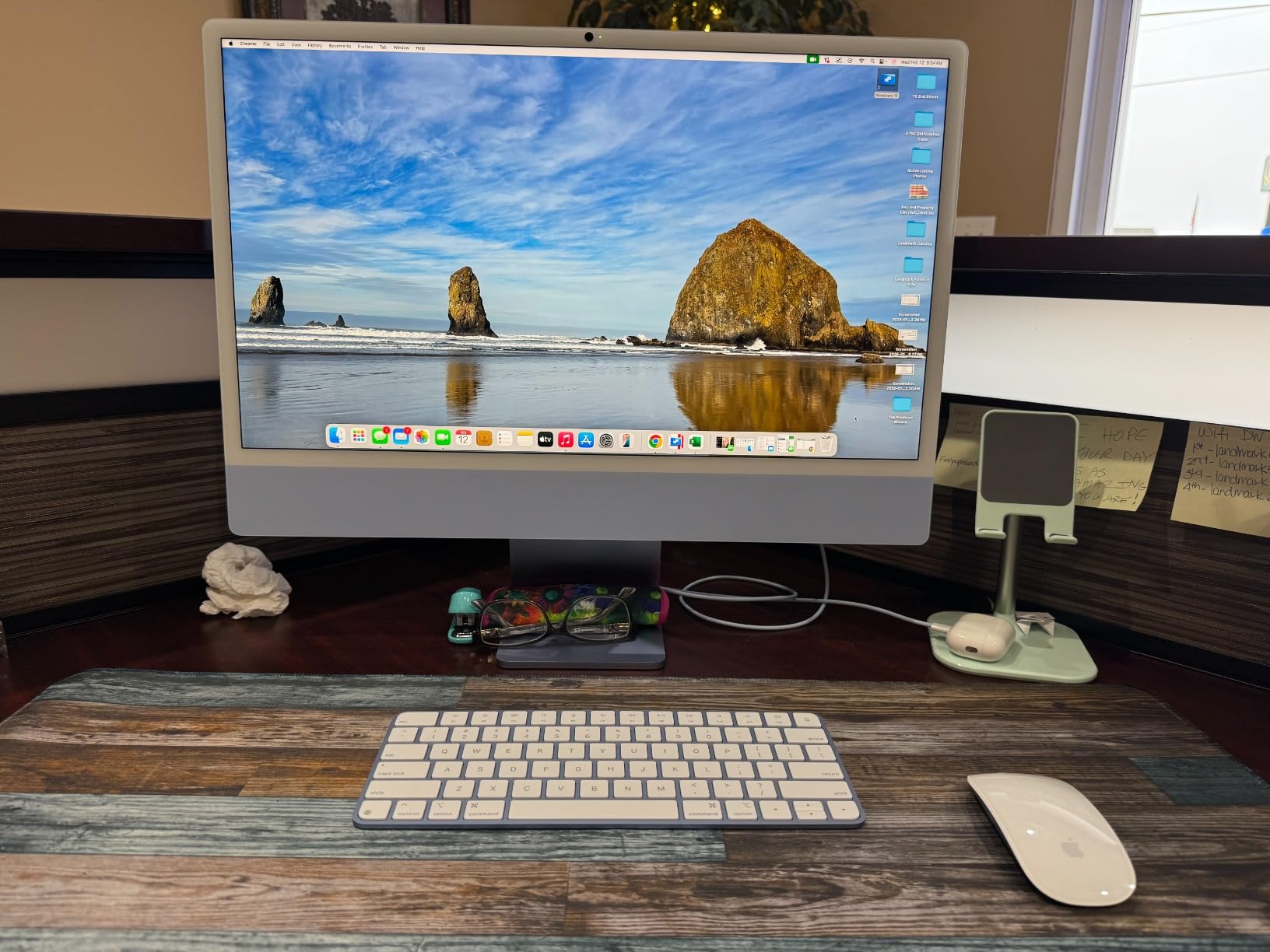 Apple 2024 iMac All-in-One Desktop Computer with M4 chip with 8-core CPU and 8-core GPU: Built for Apple Intelligence, 24-inch Retina Display, 16GB Unified Memory, 256GB SSD Storage; Silver customer photo 1