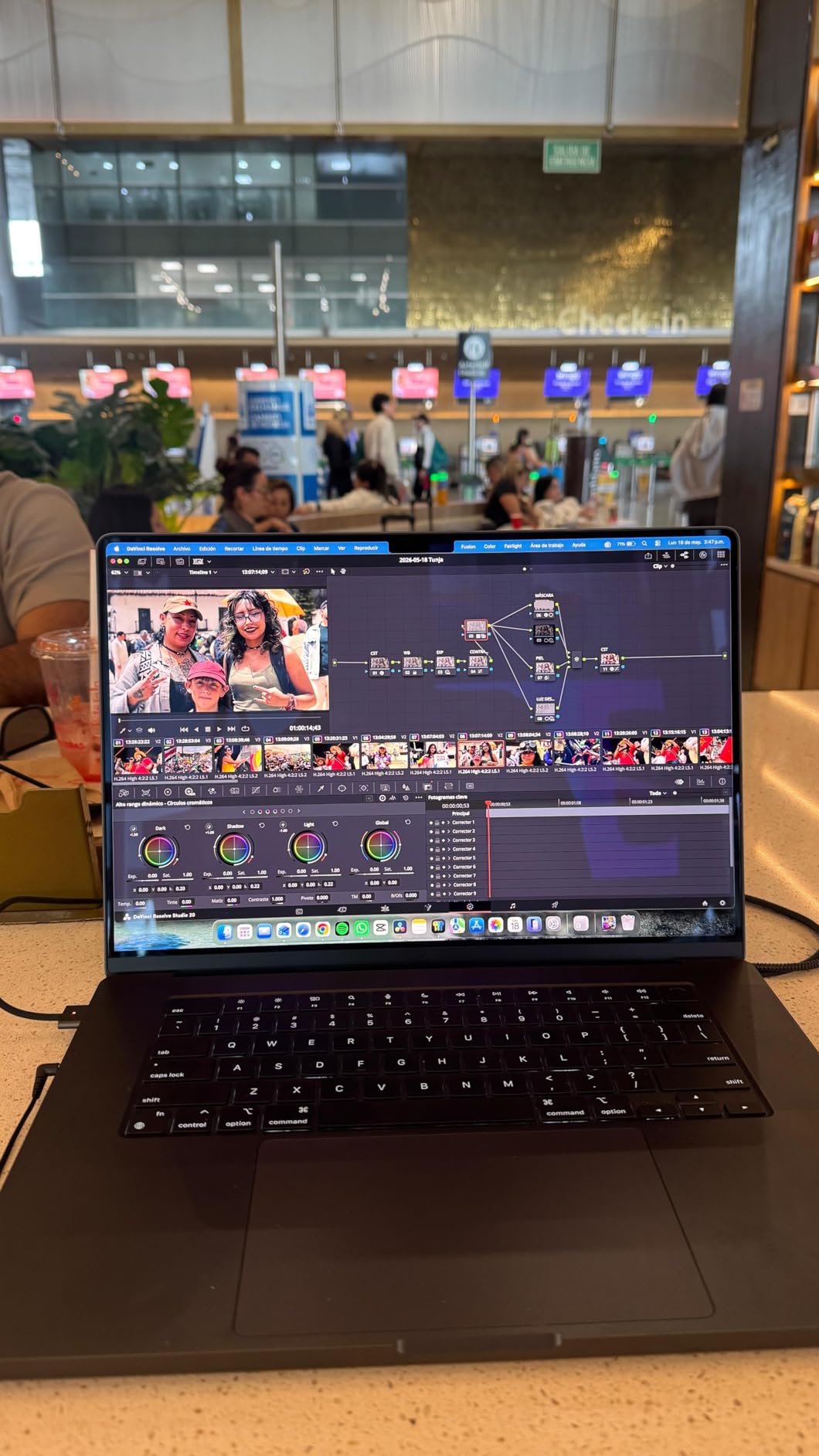 Apple 2024 MacBook Pro with Apple M4 Pro Chip (16-inch, 24GB RAM, 512GB SSD Storage) (QWERTY English) Space Black (Renewed) customer photo 2