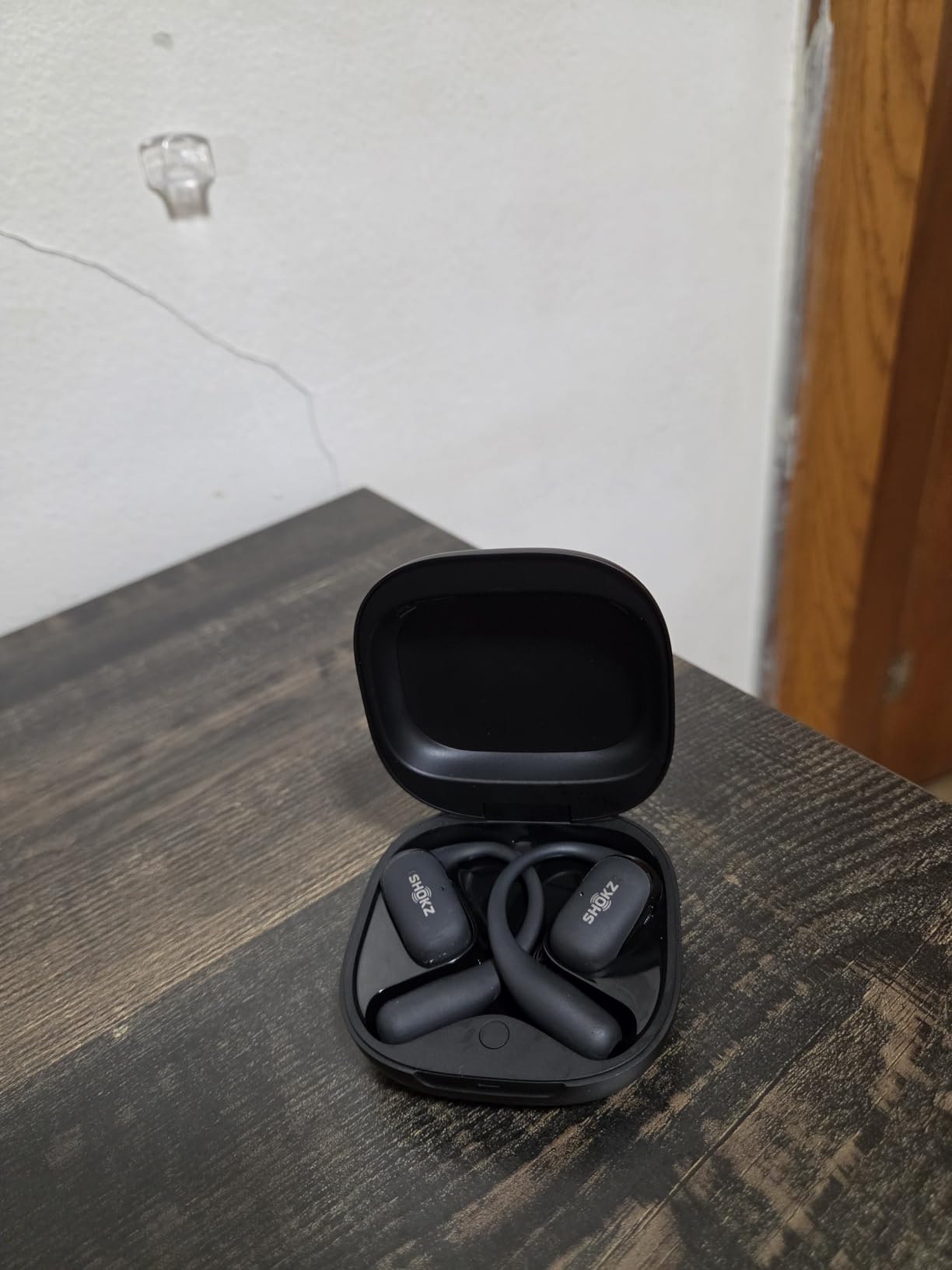 SHOKZ OpenFit 2 Open-Ear Earhook Bluetooth Earbuds, Black, 48H Playtime | Bundle with Carrying Bag; Powerful bass; IP55 Water-Resistant; AI call clarity; Bluetooth 5.4; Gym/Outdoor/Home use customer photo 2