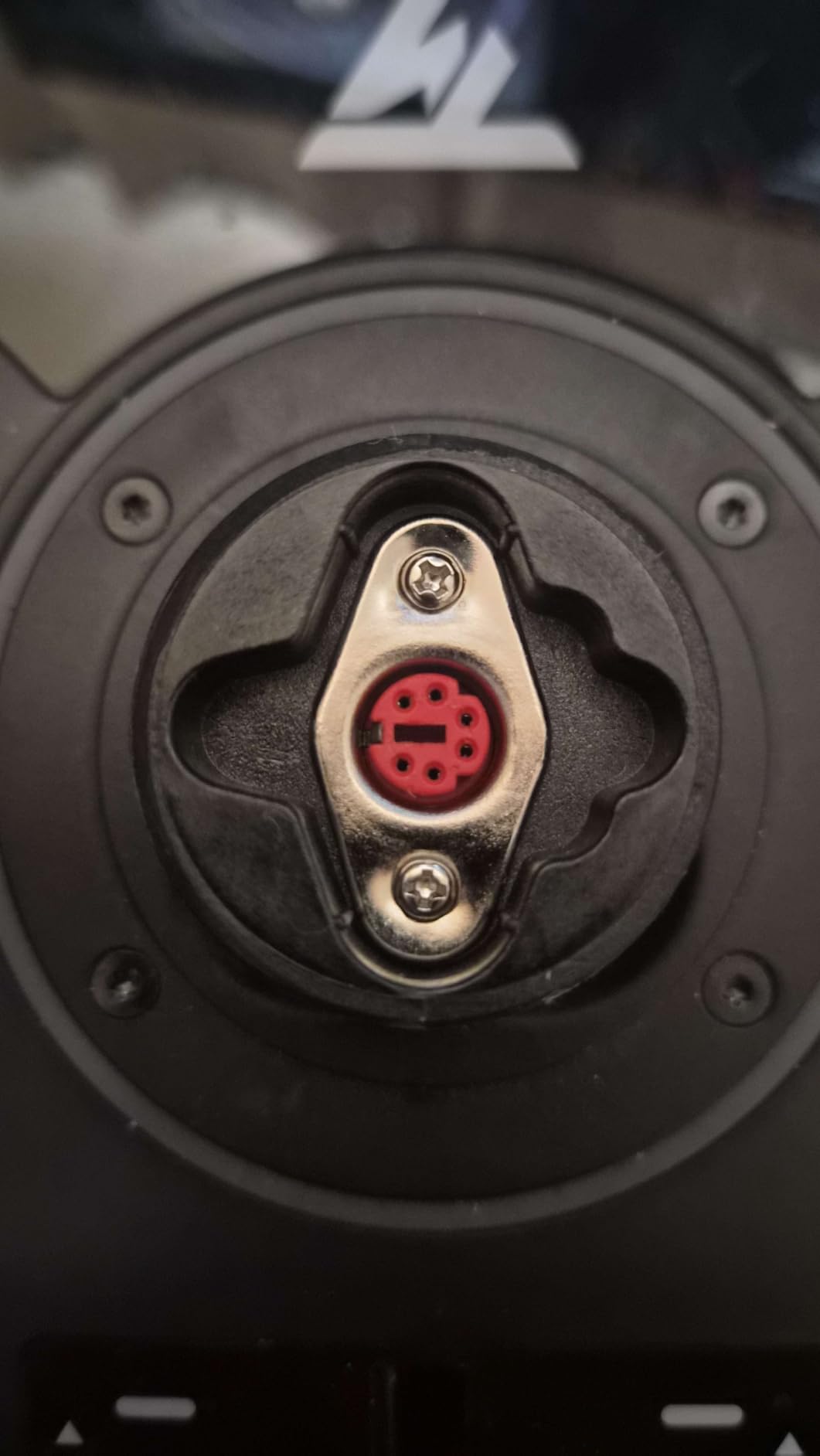 Thrustmaster Sol-R1 Hall-Effect Space Combat Flight Sim Joystick - PC customer photo 2