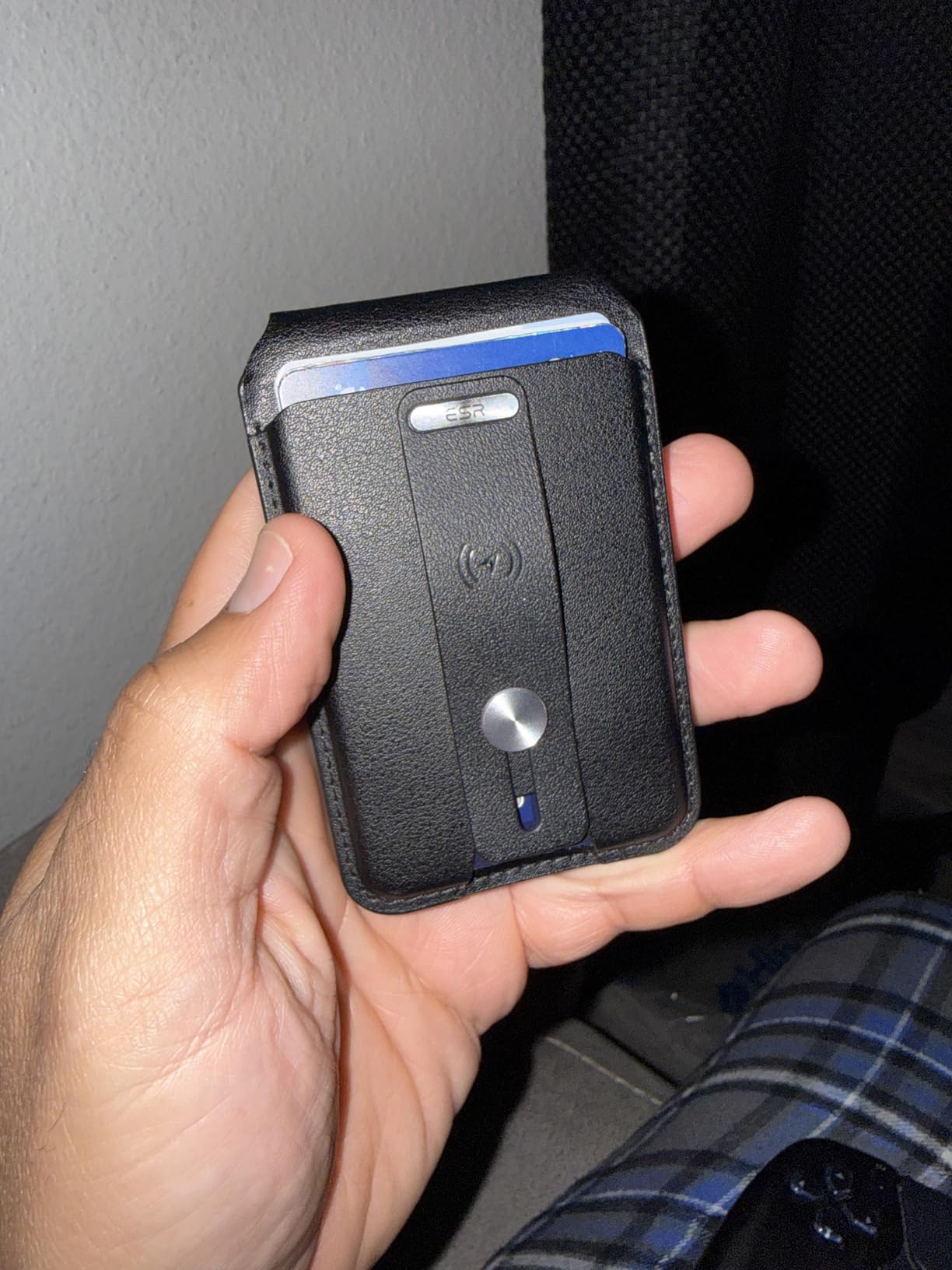 ESR Geo for MagSafe Wallet with Full Find My Functionality, 5 Card Holder customer photo 1