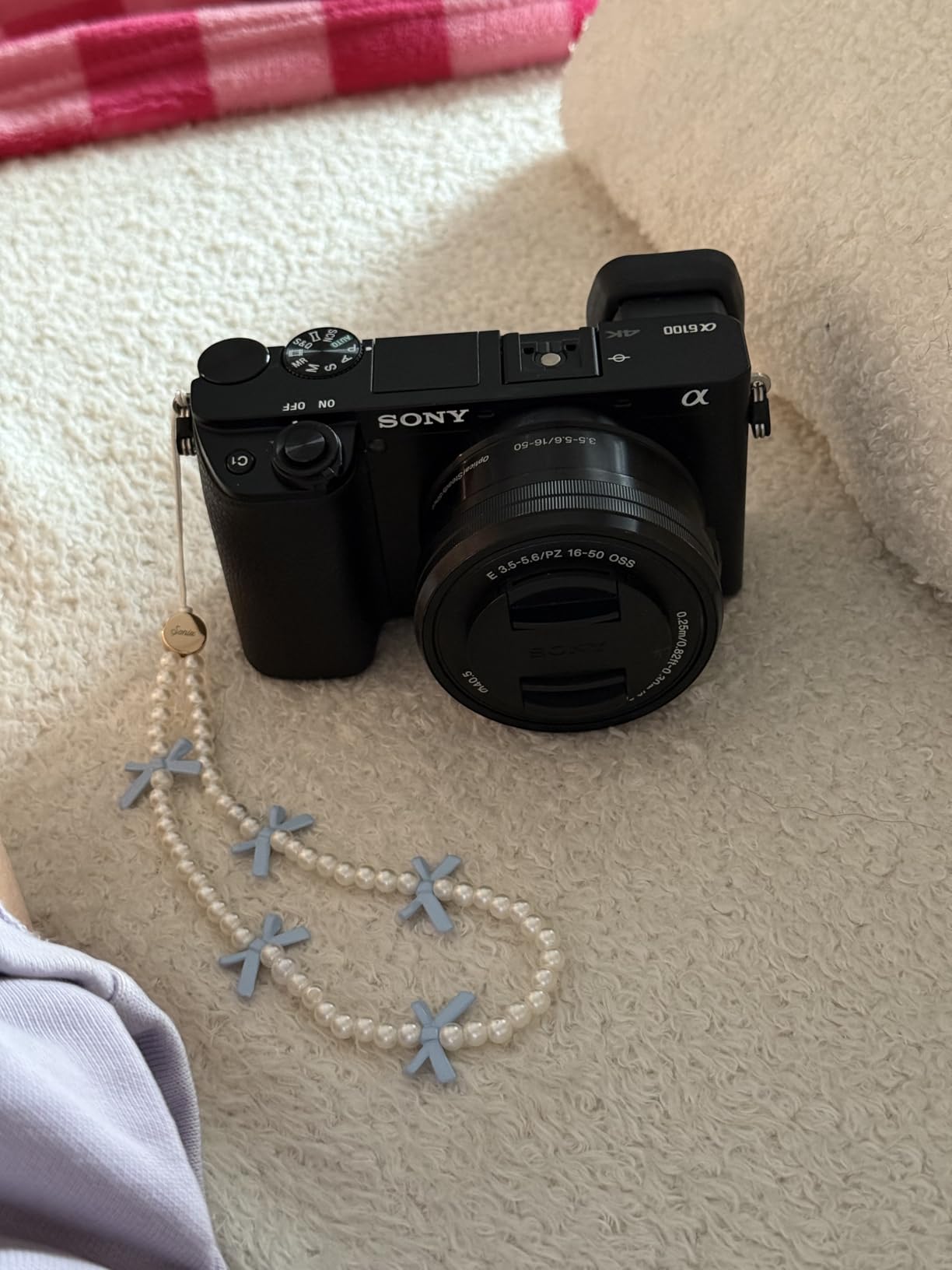 Sony Alpha a6100 Mirrorless Camera with 16-50mm Lens Black | E PZ 16-50mm customer photo 1