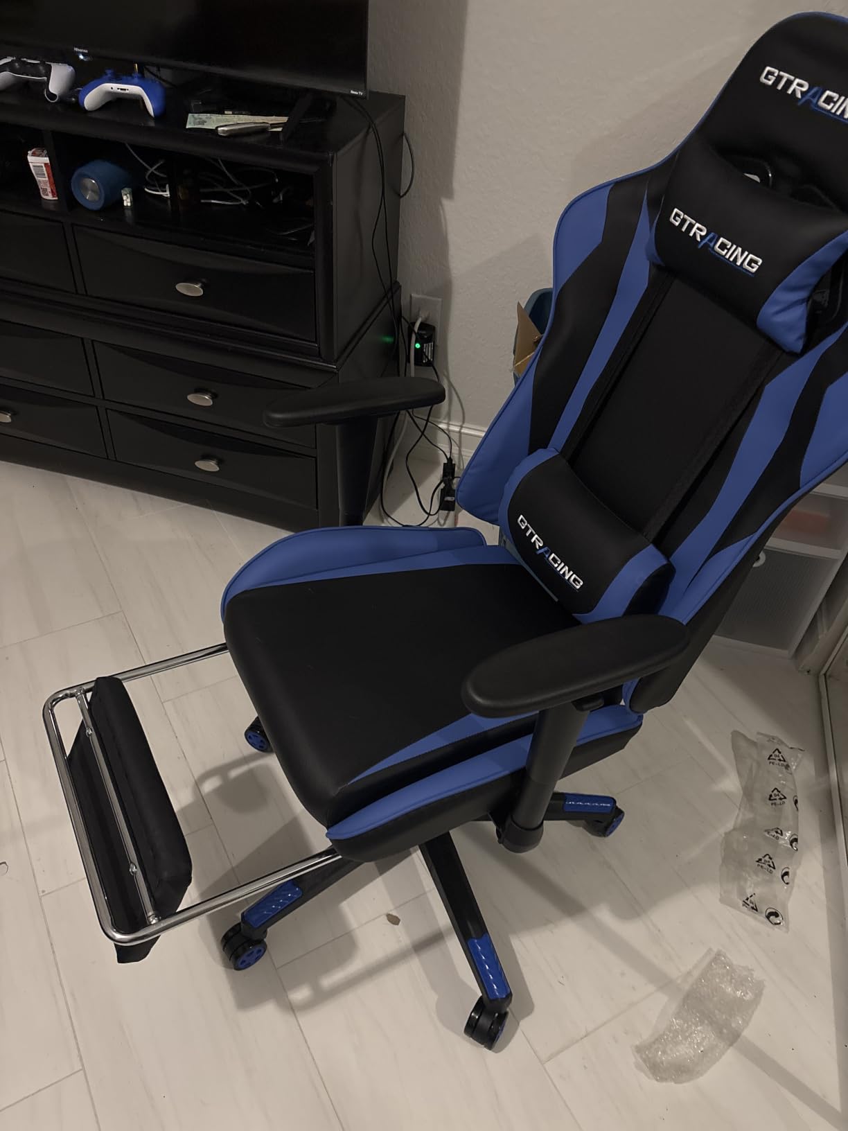GTPLAYER Gaming Chair with Footrest, Ergonomic Computer Game Desk Chair, Reclining Gamer Chair Seat Height Adjustment, Swivel Rocker with Headrest and Lumbar (Blue) customer photo 2