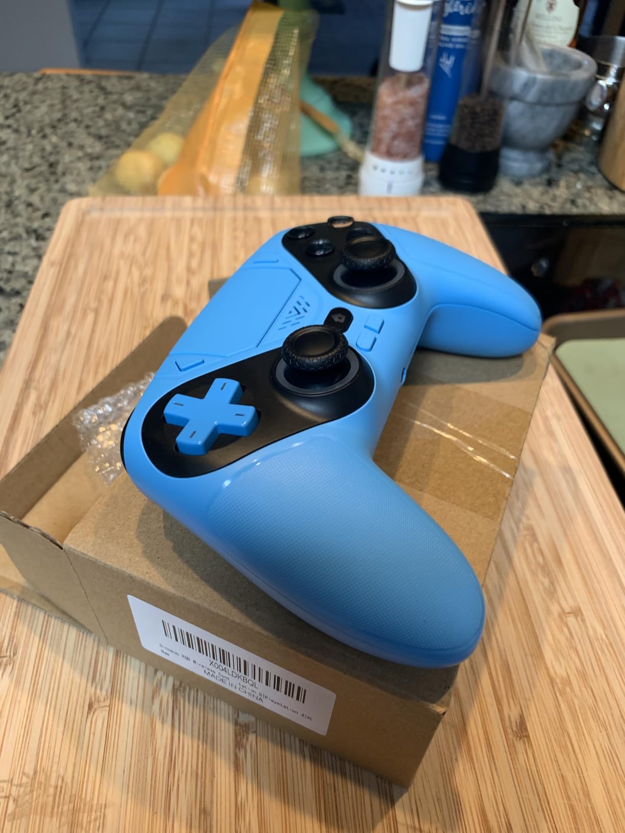 Dinosoo RGB Wireless Controller for PS5/PlayStation 5 PC, Bluetooth Controller with Turbo, Macro, Dynamic Vibration, 6-Axis Motion Control, 3.5mm Audio Jack, 1000mAh Battery, Speaker - Blue customer photo 2