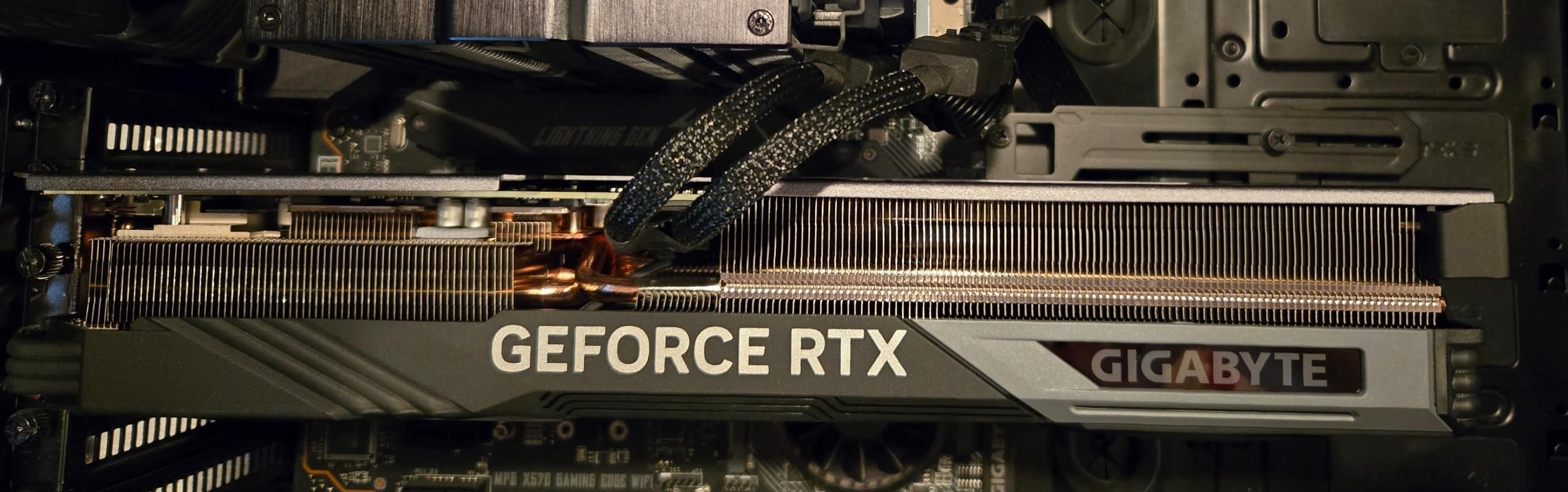 GIGABYTE GeForce RTX 5070 Ti Gaming OC 16G Graphics Card, 16GB GDDR7, PCIe 5.0 customer photo 2