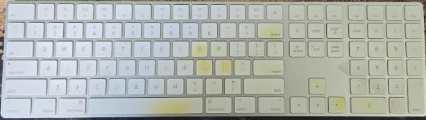 Magic Keyboard with Numeric Keypad - White | Wireless, Bluetooth, Rechargeable. Works with Mac, iPad, or iPhone; US English customer photo 2