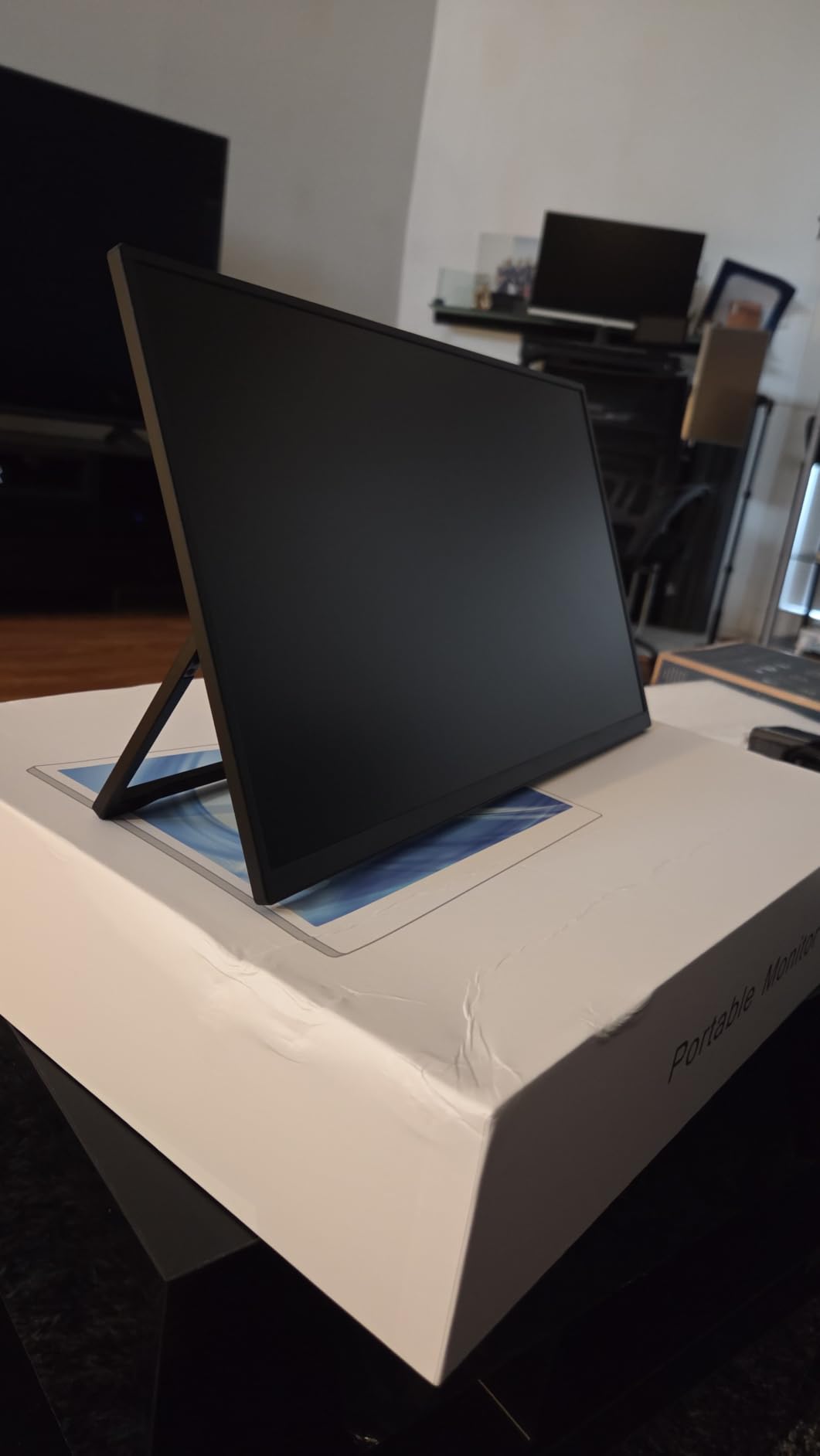 EVICIV Portable Monitor 18.5