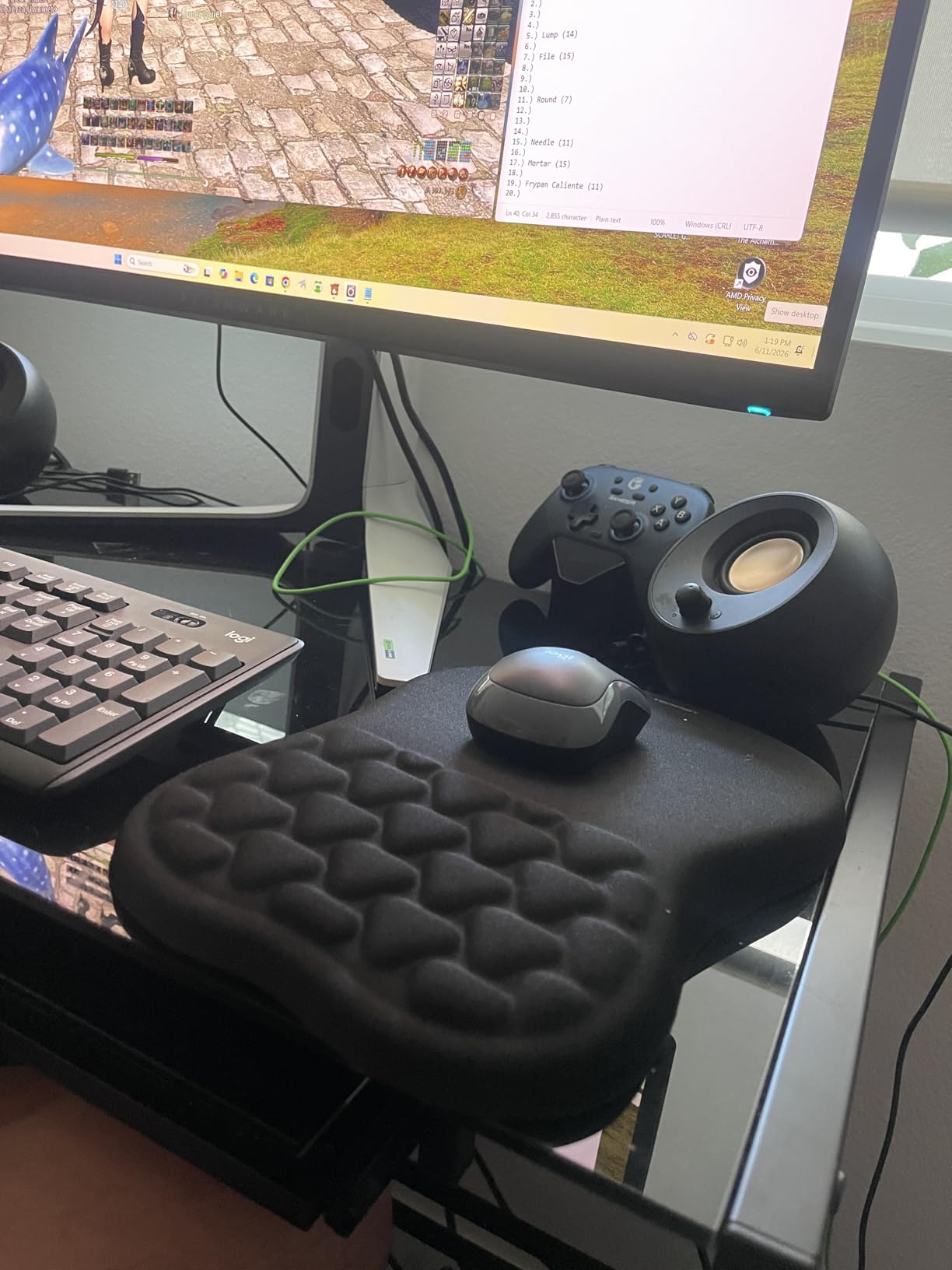 TECKNET Ergonomic Mouse Pad with Wrist Rest, Soft Comfortable Massage Design | Memory Foam and Non-Slip PU Base for Pain Relief, Office Gaming Mousepad for Desk, Home, Office - Black customer photo 1