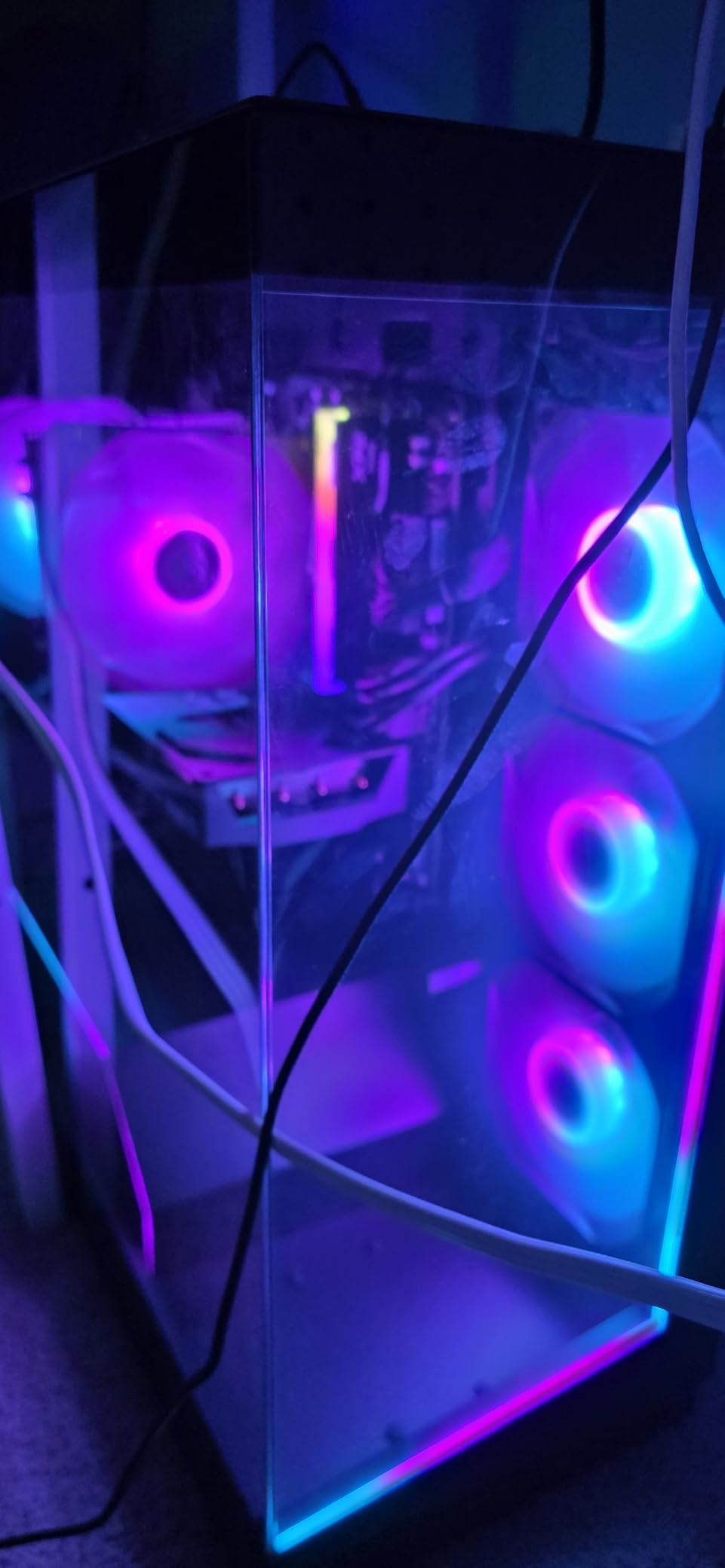 CyberPowerPC Gaming PC, AMD Ryzen 7 8700F, GeForce RTX 5060 Ti 8GB | Gamer Master, 16GB DDR5, 1TB PCIe 4.0 SSD, WiFi Ready & Windows 11 Home (GMA2900A3) customer photo 1