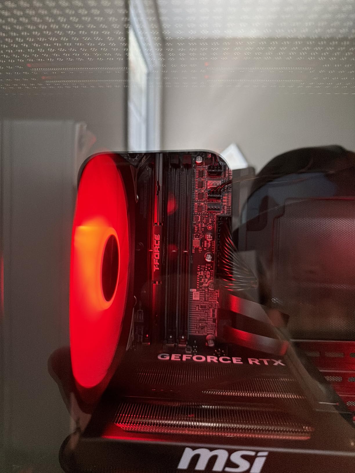 msi Aegis R2 AI Gaming Desktop: Intel Core Ultra 9 285, Geforce RTX 5070Ti, 32GB DDR5, 2TB M.2 NVMe SSD, Air Cooling, USB Type C, VR-Ready, Windows 11 Home: C2NVR9-1452US customer photo 1