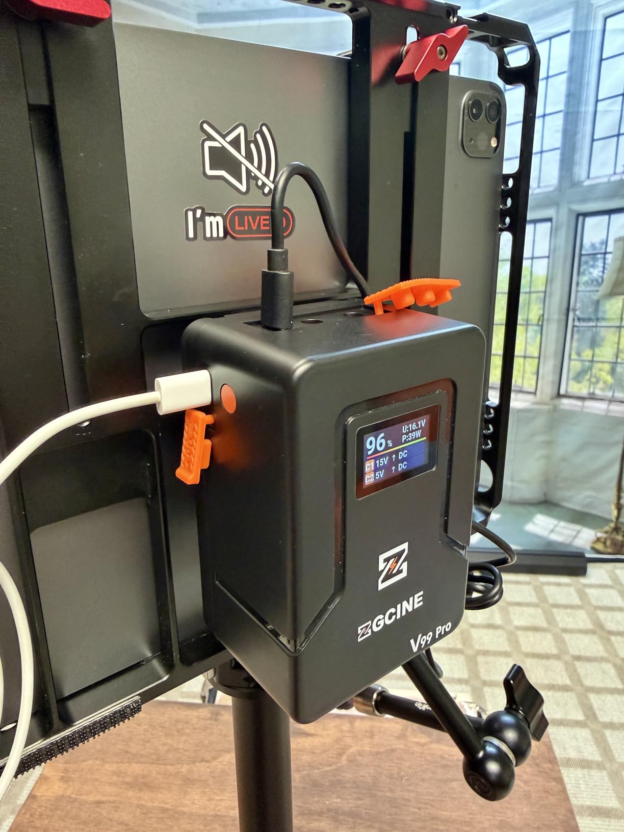 ZGCINE V Mount Battery V99 Pro, 94.72Wh 6400mAh, PD100W Fast Charge, OLED Screen, D-Tap/Dual USB-C/BP/Dual DC V-Lock Battery for Camera/Camcorder/Monitor customer photo 2