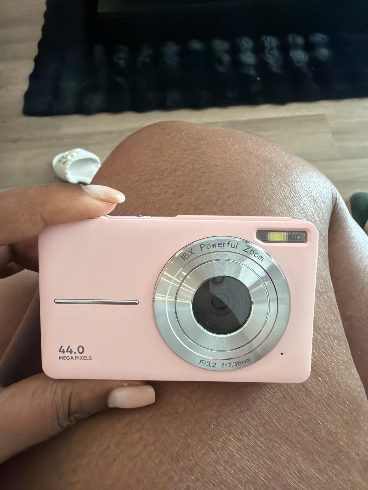 Digital Camera, FHD 1080P Point and Shoot Camera for Kids Teens, 32GB Card | Compact Small Vlogging Camera, 16X Zoom Anti-Shake Filters Date Stamp, Easy to Use, Gift for Boys Girls Starters, Deep Black customer photo 2