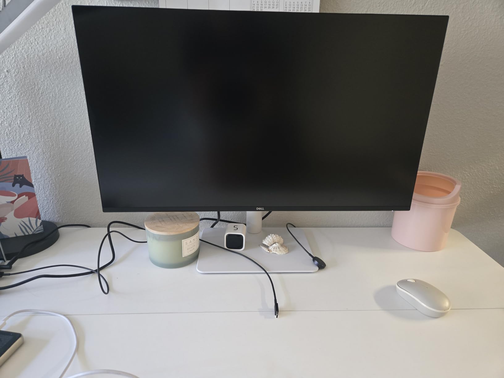 Dell 27 Monitor S2725QS, 4K UHD IPS, 120Hz, 5ms, FreeSync Premium, 350 cd/m2 Brightness, 1,500:1 Contrast, 99% sRGB, Anti-Glare, HDMI, DisplayPort, USB-C, Height Adjustable, Swivel, Pivot customer photo 1