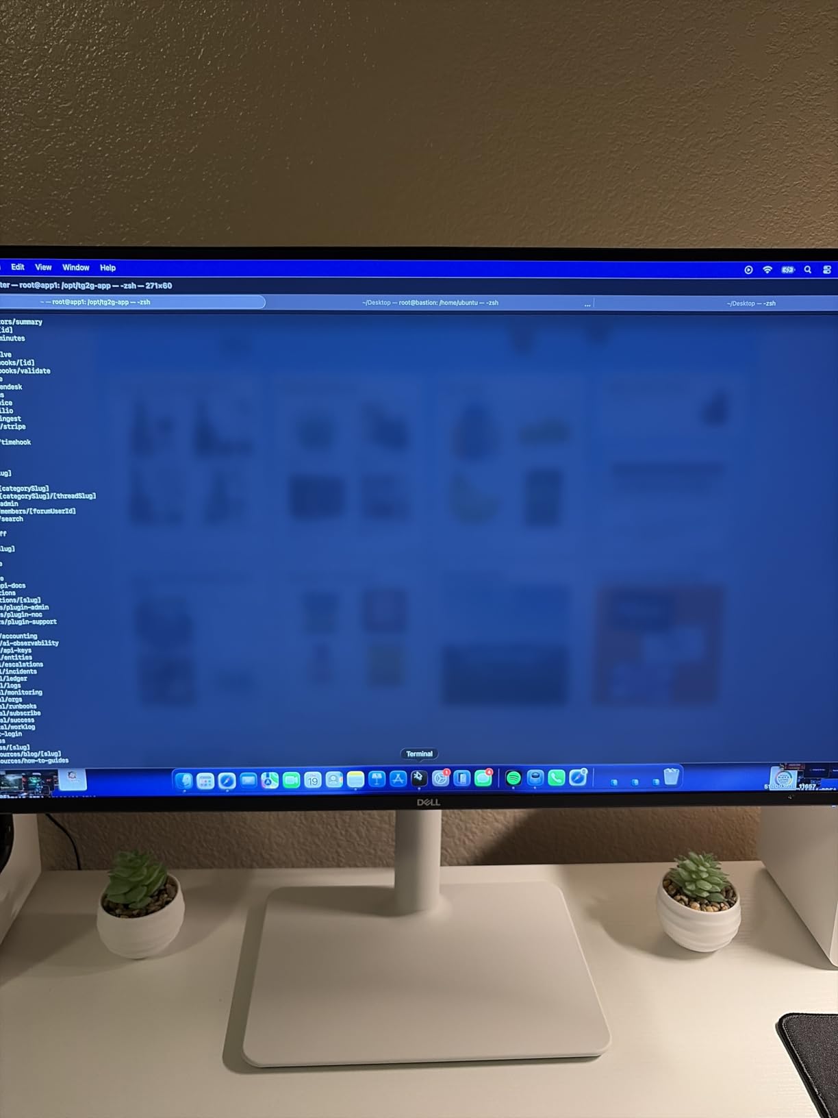 Dell 27 Monitor S2725QC, 4K UHD IPS, 120Hz, 99% sRGB, 4ms, FreeSync Premium | 3840x2160, 163 PPI, USB-C, HDMI, DisplayPort, Anti-Glare, Eye Comfort Technology, LED Edgelight System customer photo 2