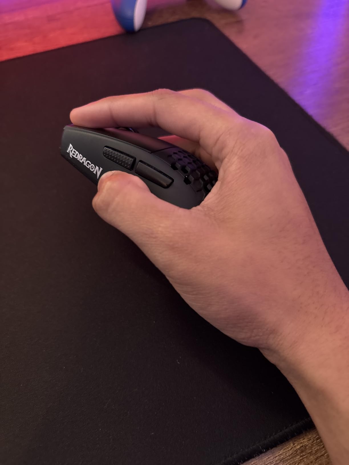 Redragon M725 Honeycomb Shell Gaming Mouse Wireless, Ultra Lightweight 49g, 8000 DPI Tri-Mode BT5.1/2.4GHz/Type-C Wired Gamer Mouse with 2 Side Buttons, Macro Programmable for PC/Mac/Laptop, Black customer photo 1