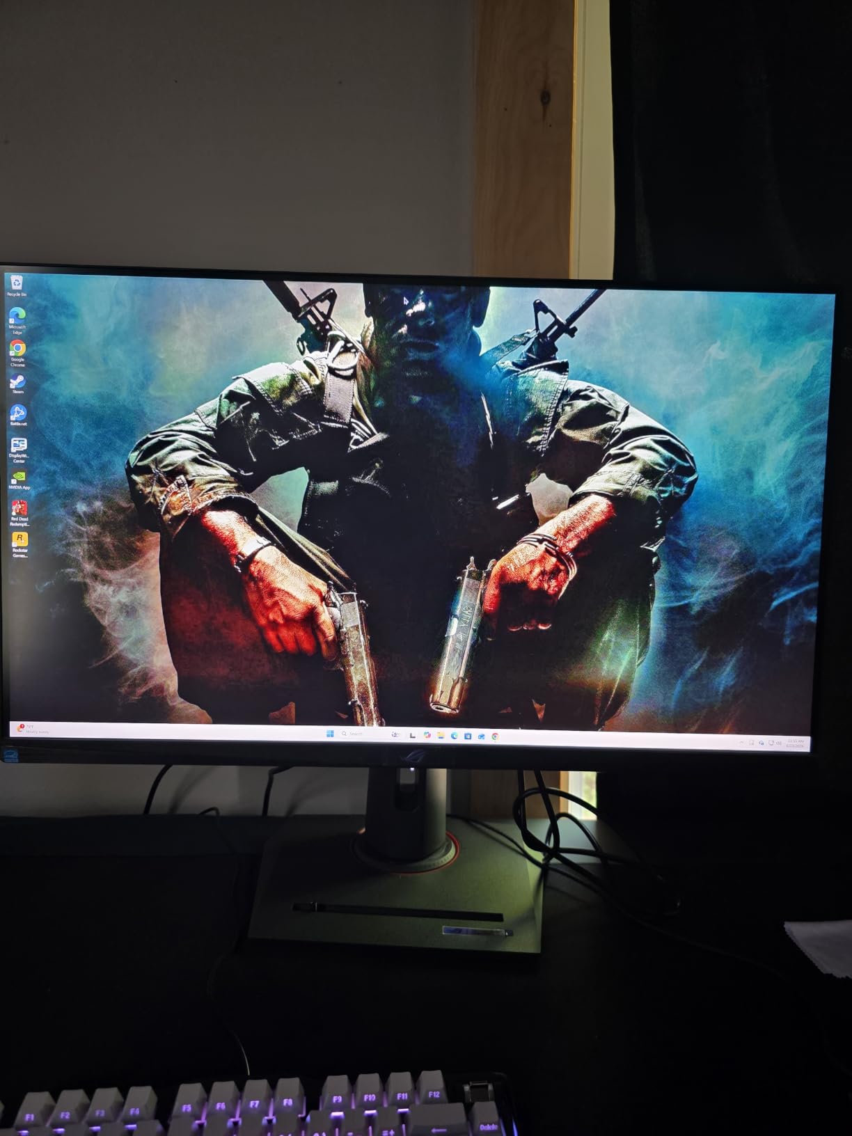 ASUS ROG Strix 32