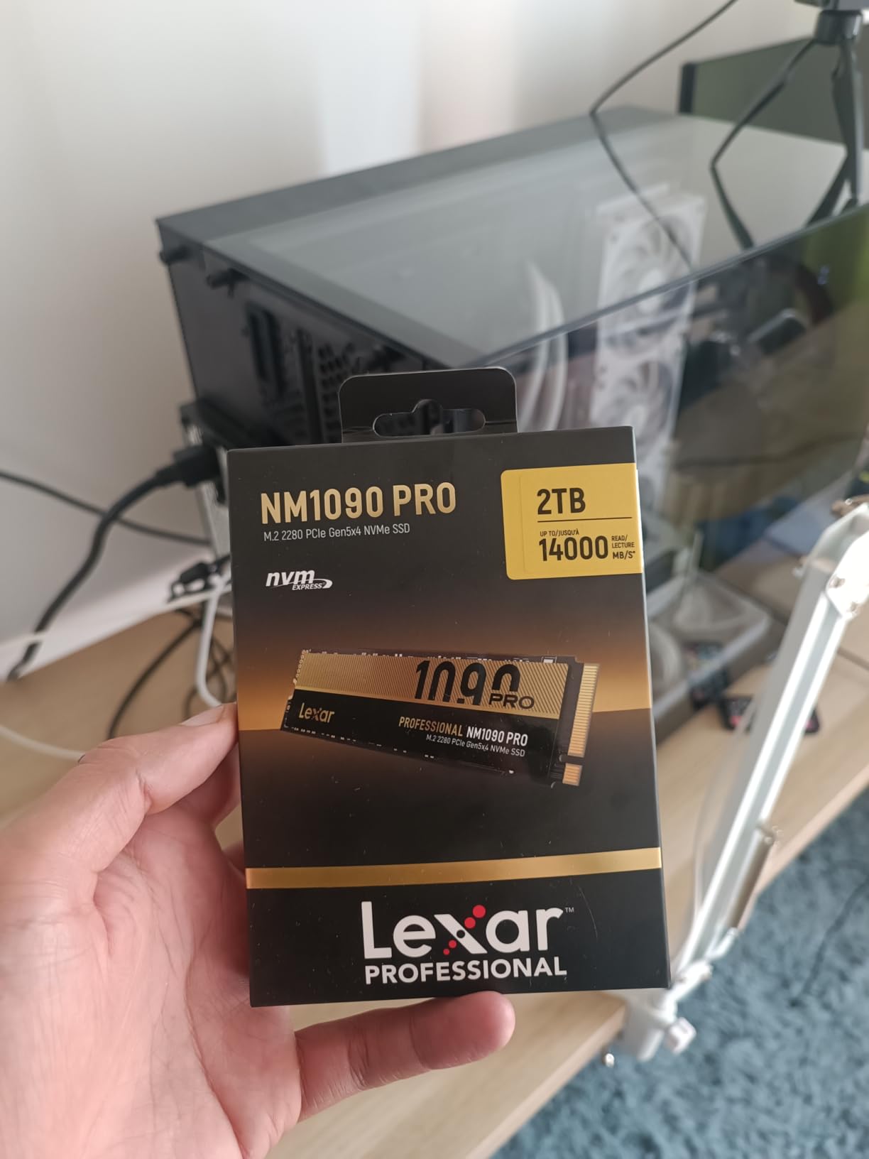 Lexar 1TB NM1090 PRO NVMe SSD, 14,000/10,000 MB/s, M.2 2280, PCIe Gen 5 | Ideal for AI Computing, Gaming, Content Creation, Thermal Control, DirectStorage Enabled, DRAM & SLC Cache, LNM109P001T-RNNNU customer photo 1