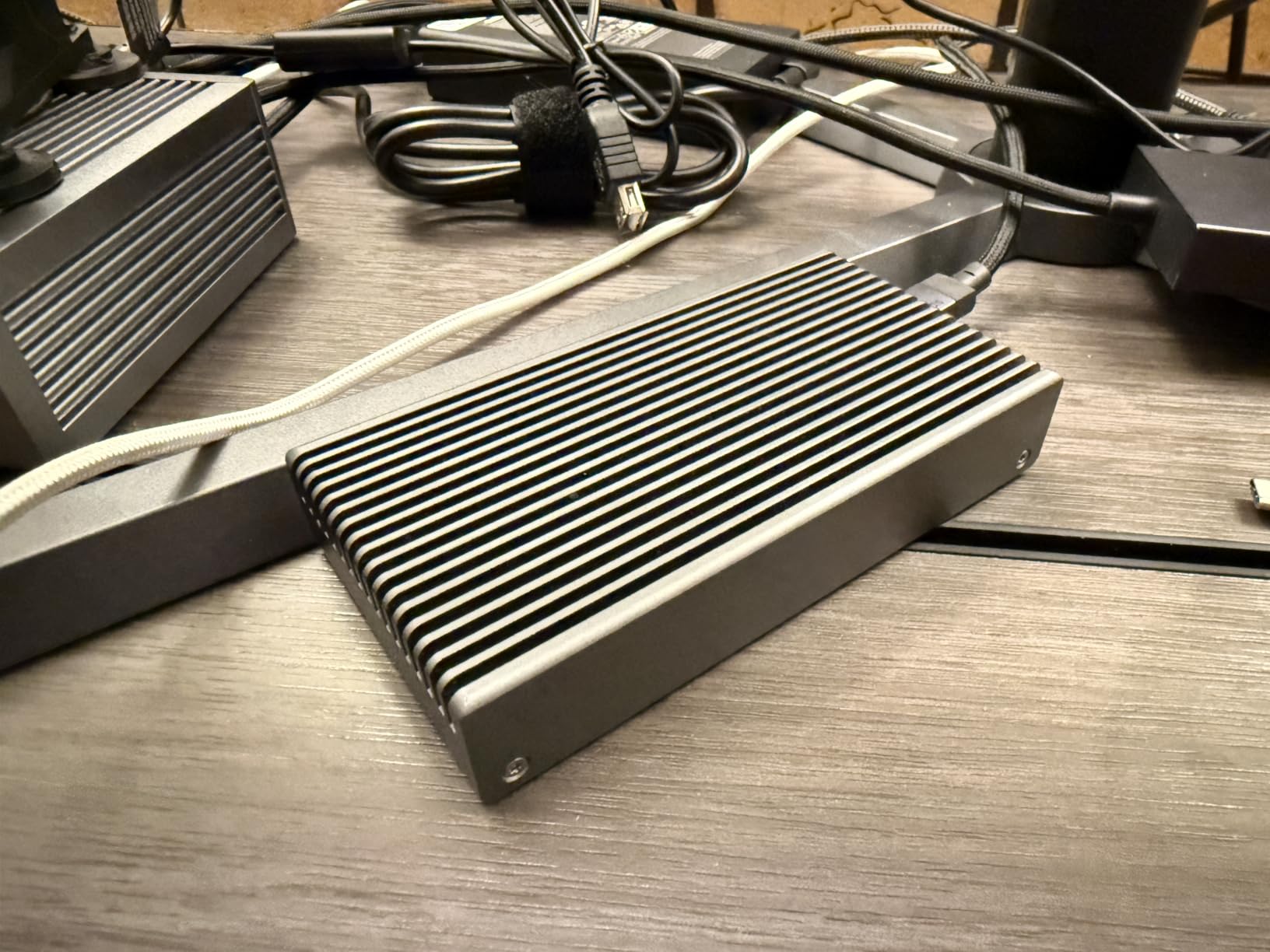 CalDigit TS5 Thunderbolt 5 Dock - 15 Port, 140W Charging, 80Gb/s TBT 5 x 4, USB-C 10Gb x 3, USB-A x2, 2.5Gb Ethernet, Dual 8K@60Hz Displays, SD & microSD UHS-II, 1m Braided Cable, Space Gray 240W PSU customer photo 2