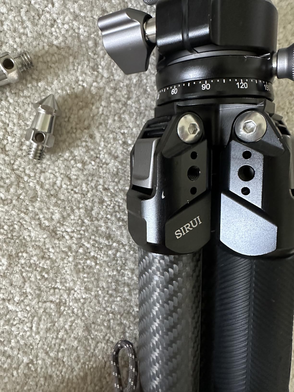 SIRUI AM-324S+G1 Carbon Fiber Tripod Kit, Low Profile Ball Head, 44LB | 59.8