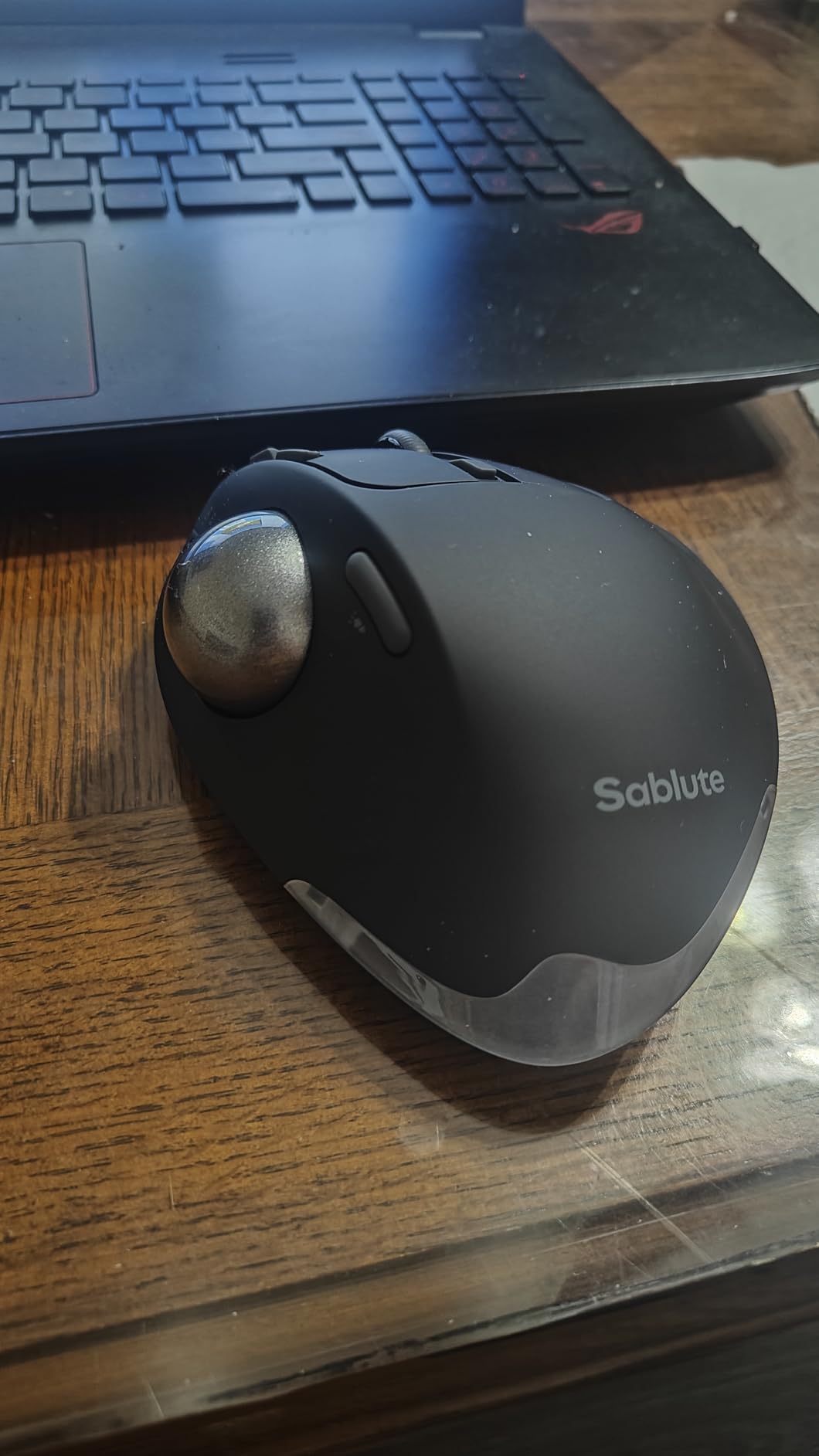 SABLUTE MAM1 Pro Ergonomic Wireless Trackball Mouse, Rechargeable Adjustable 0/18-Degree Angle | Thumb Control, Quiet Click, 3 Multi-Device Bluetooth & USB Receiver, Gray Ball customer photo 2