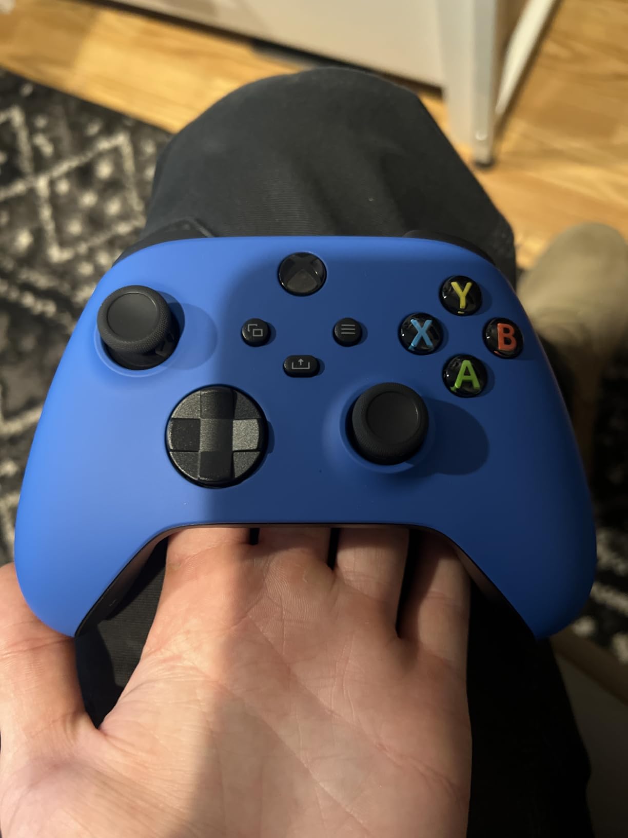 Crazy Controllerz Customz Series Custom Wireless Controller for Xbox One Series X S PC - Gold Crush Design customer photo 2
