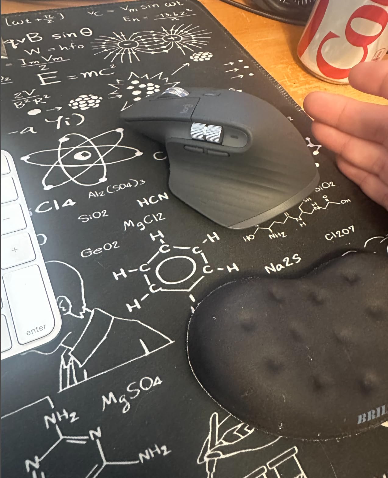 Logitech MX Master 3S Bluetooth Edition Wireless Mouse - Ultra-Fast Scrolling, Ergo, 8K DPI, Track on Glass, Quiet Clicks, Works with Apple Mac, Windows PC, Linux, Chrome - Graphite customer photo 1