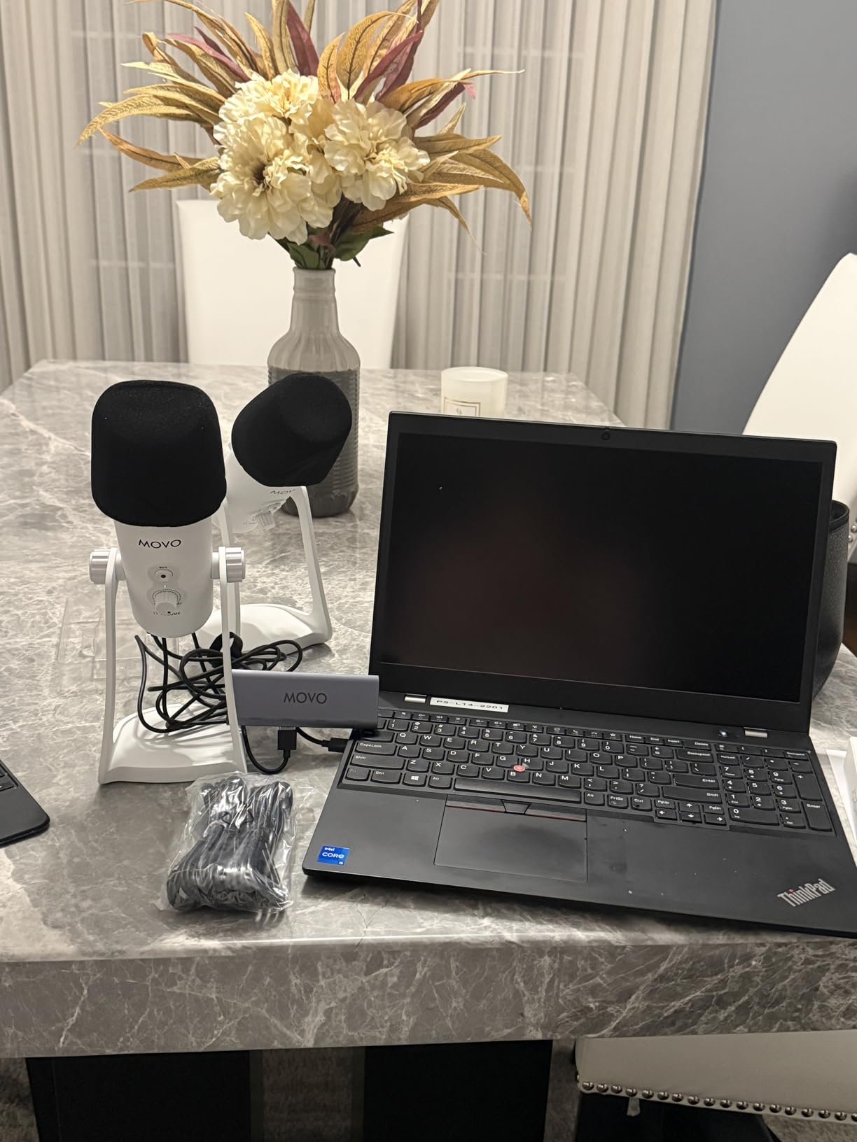 Movo 2-Person USB Podcast Bundle - 2 Condenser Mics and USB Hub, Plug-And-Play, No Drivers for Zoom, OBS, Audacity, Mac & Windows with Headphone Monitoring for Interviews, Streaming customer photo 1