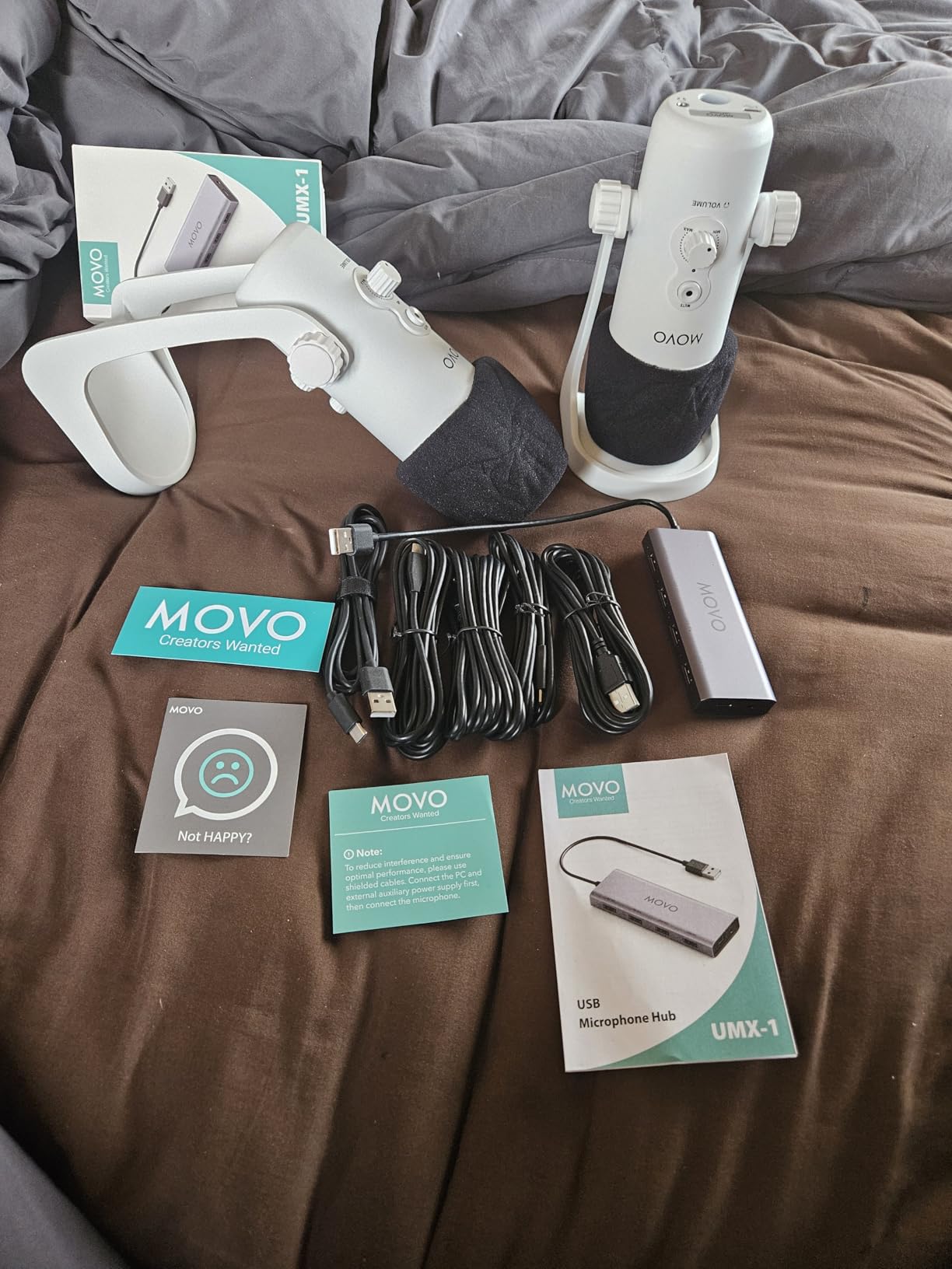 Movo 2-Person USB Podcast Bundle - 2 Condenser Mics and USB Hub, Plug-And-Play, No Drivers for Zoom, OBS, Audacity, Mac & Windows with Headphone Monitoring for Interviews, Streaming customer photo 2