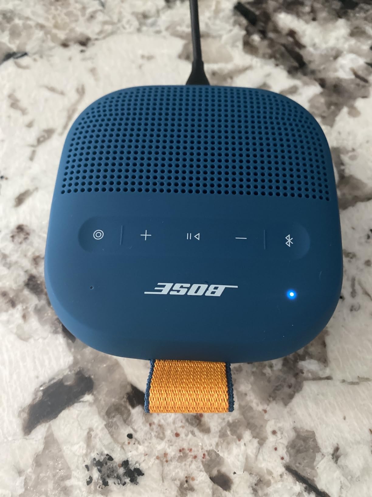 SoundLink Micro Portable Bluetooth Speaker (2nd Gen), Wireless Outdoor Speaker, Up to 12 Hours Battery, Waterproof and Dustproof, IP67 (Black) customer photo 2