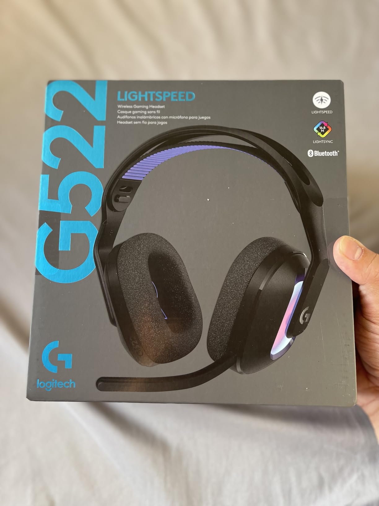 Logitech G522 Lightspeed Wireless Gaming Headset - Black customer photo 1