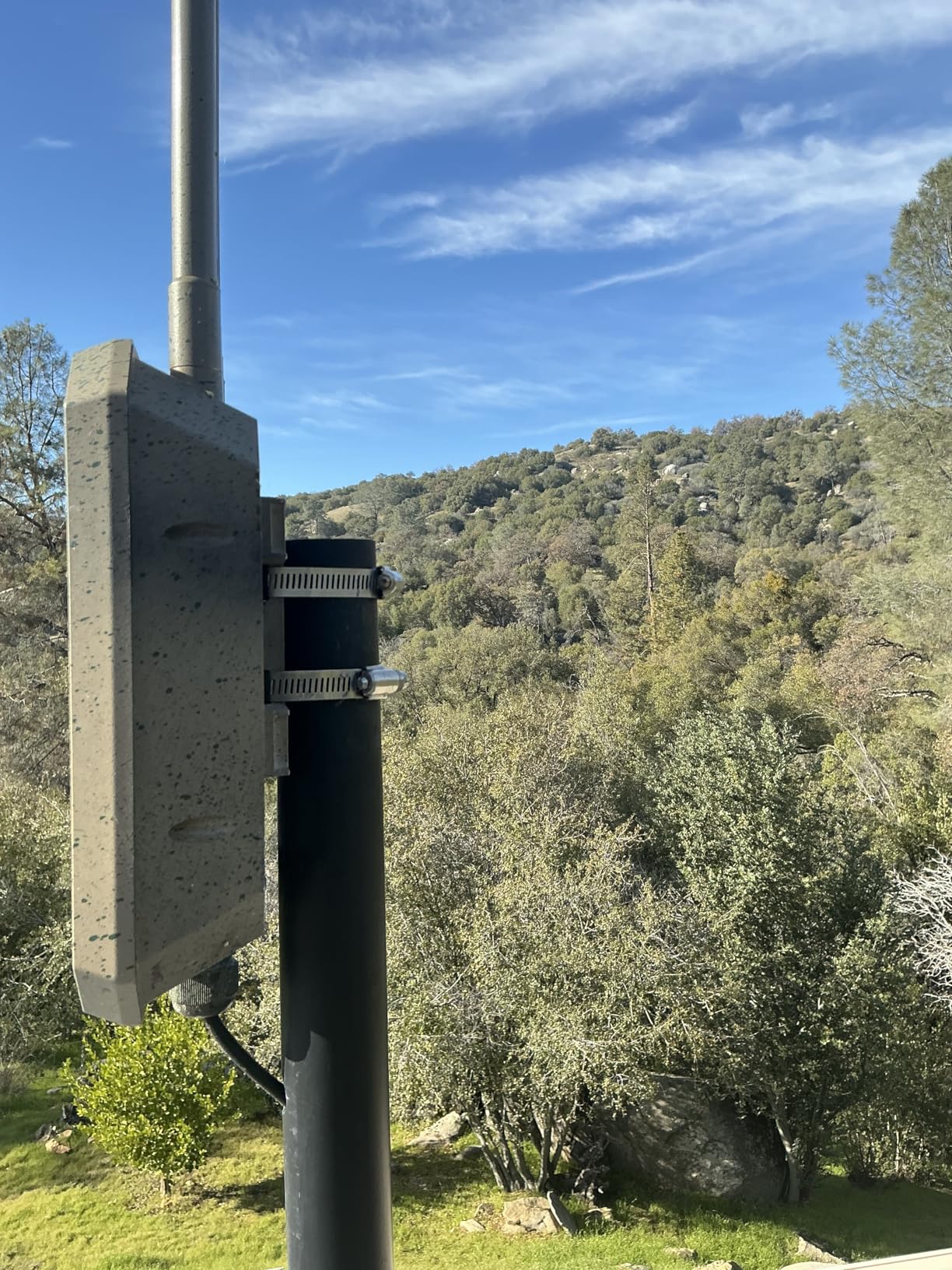 WAVLINK WiFi 7 BE5100 Outdoor WiFi Extender, Dual Band Long-Range Outdoor WiFi Repeater|Access Point|Mesh Router, POE Powered | IP67 Waterproof | 4 x 8dBi Antennas, 2.5 Gbps Ethernet, Up to 2800 sq.ft customer photo 2