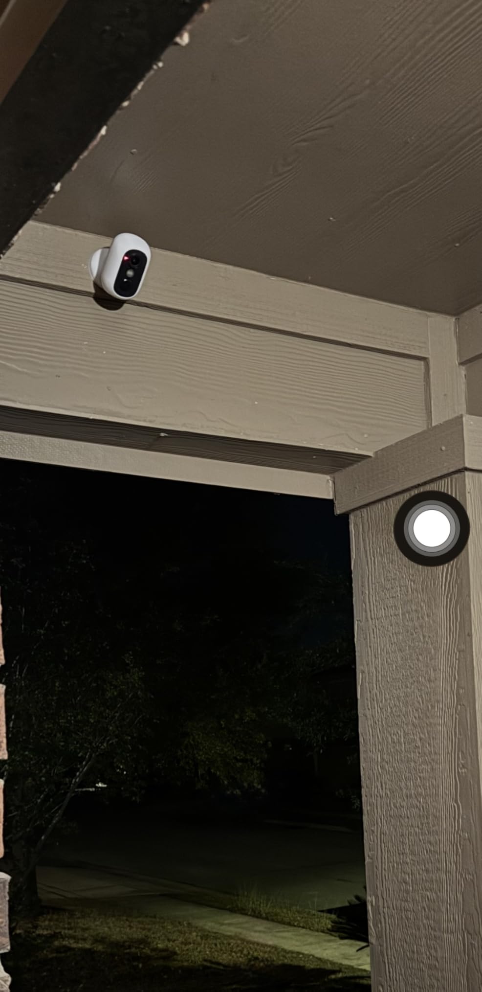 eufyCam C35, Wireless Security Camera, Outdoor and Indoor | Magnetic Mount, Color Night Vision, Local Storage, No Monthly Fee, IP67, Supports Solar Panel, White customer photo 2